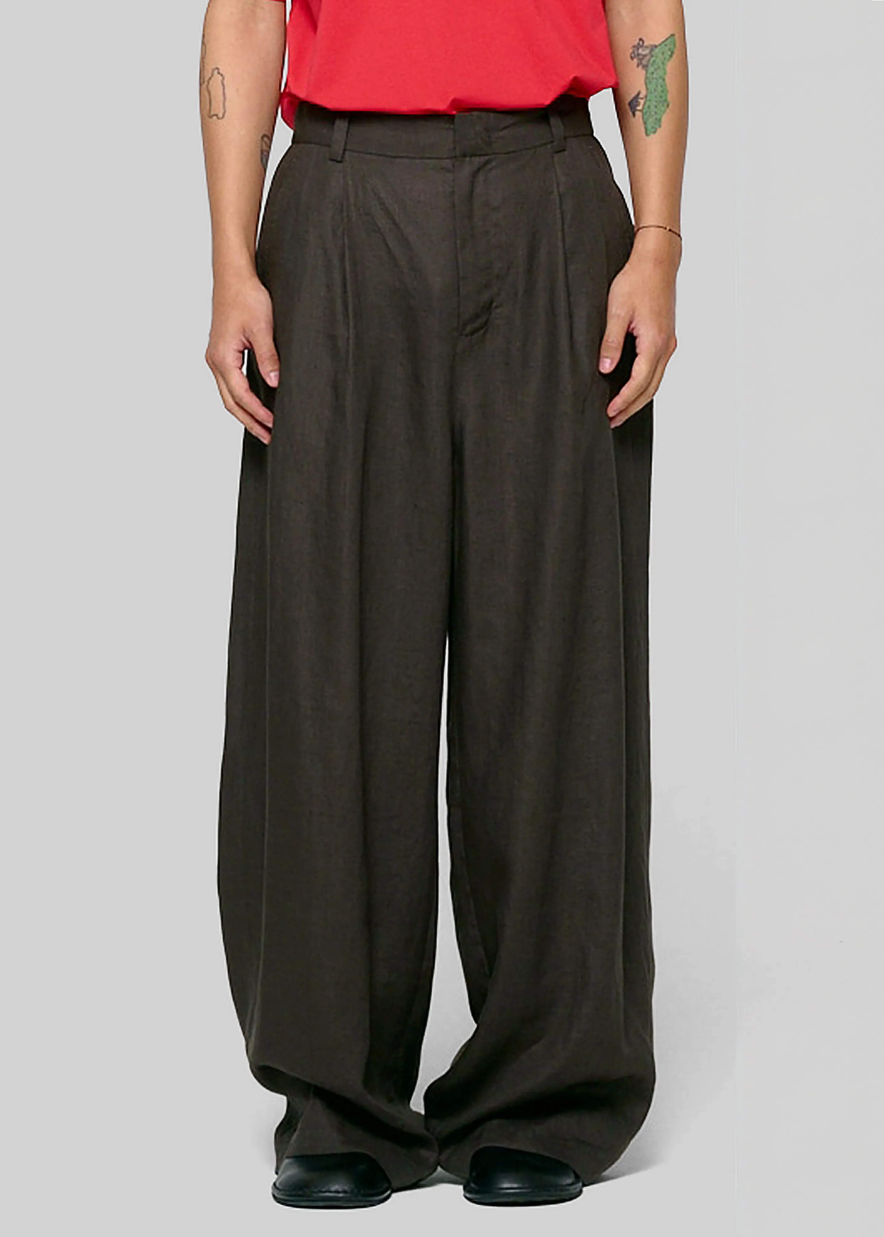 Amomento Linen Two Tuck Wide Pants - Khaki Grey sold by Frankie Shop product image thumbnail 2