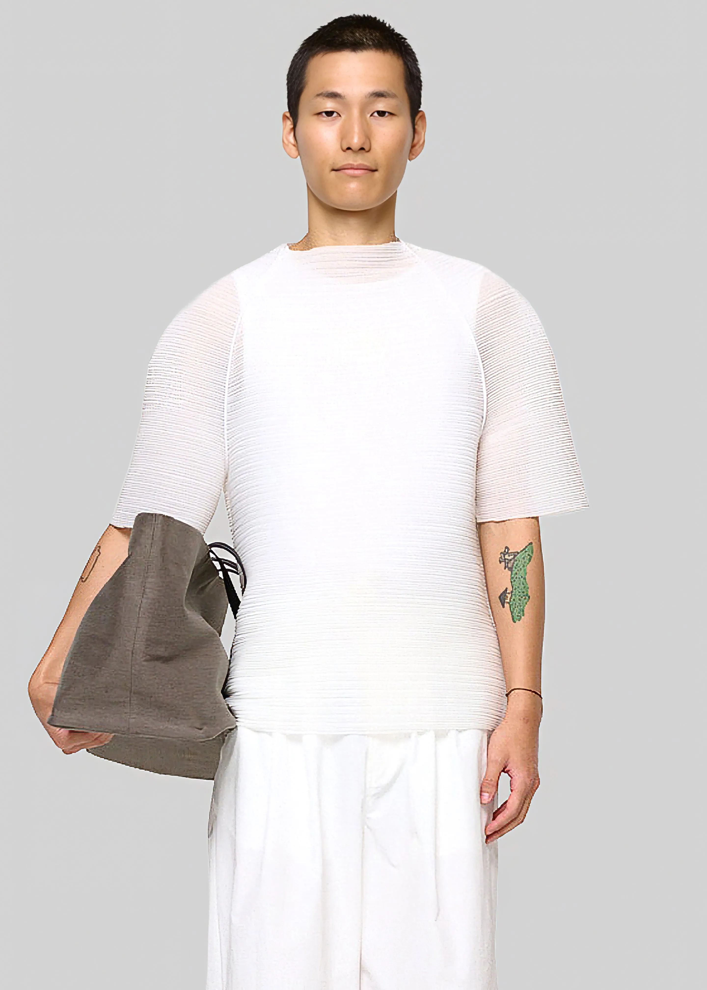 Amomento Men's Pleats Raglan Top - White sold by Frankie Shop product image thumbnail 2