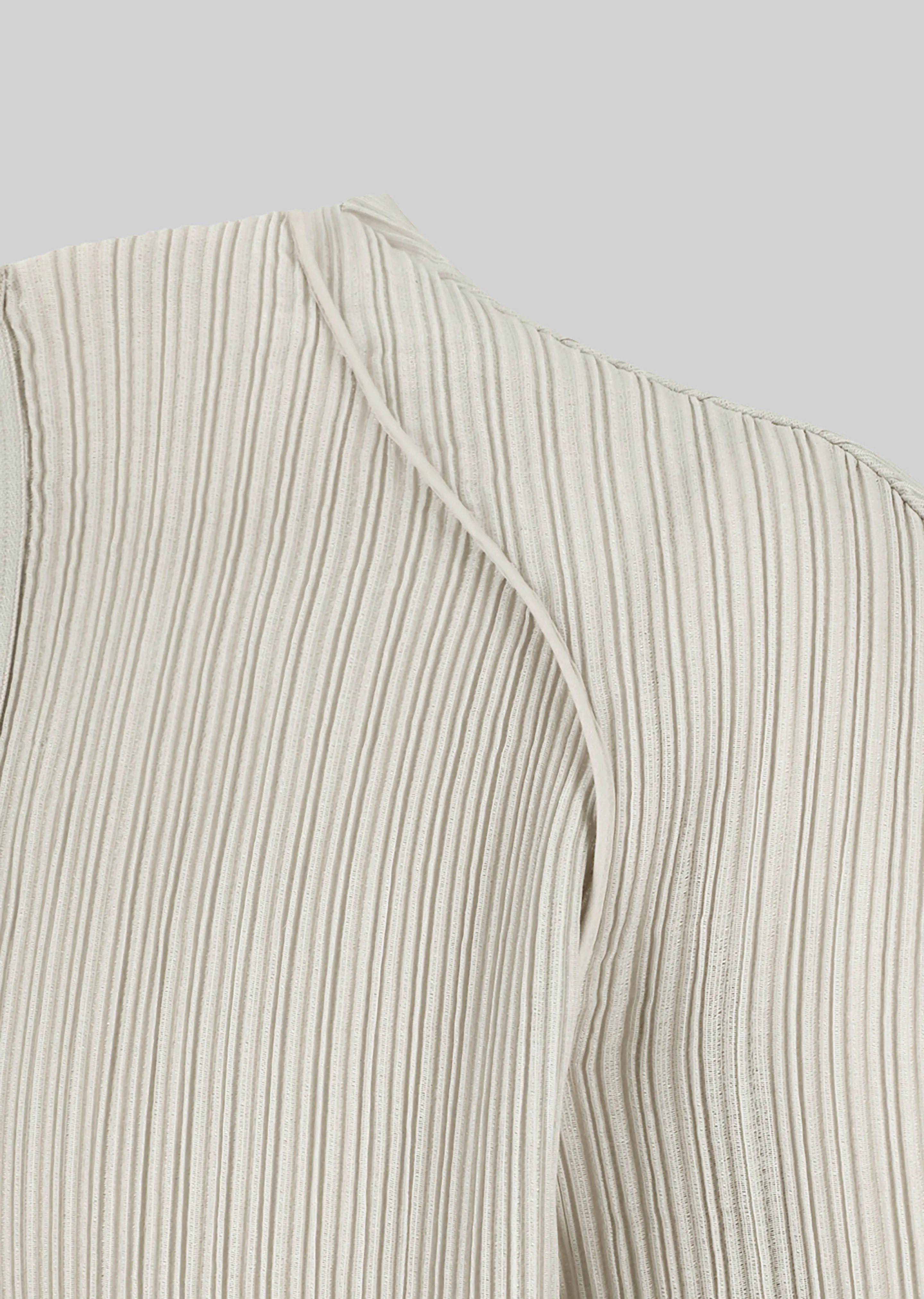 Amomento Pleats Zip Up Jumper - Beige sold by Frankie Shop product image thumbnail 5