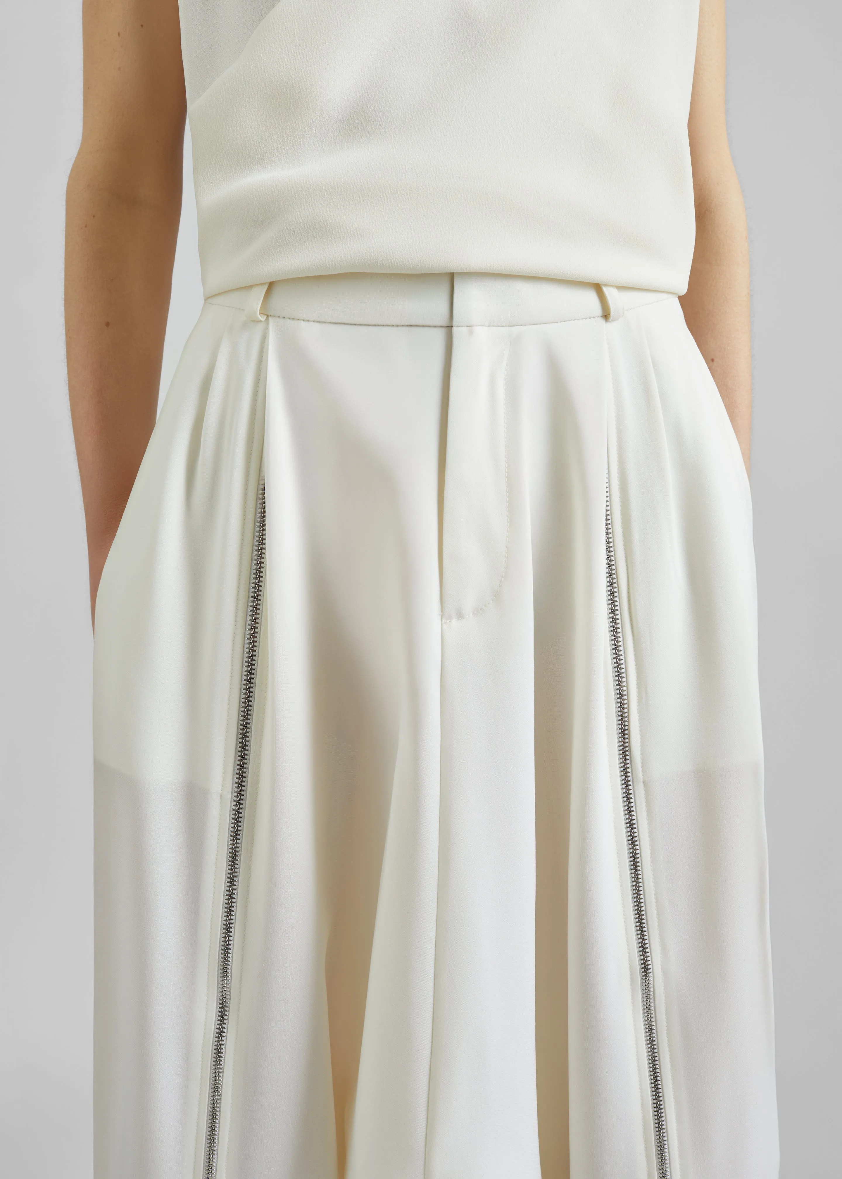 Coperni Double Zipped Sarouel Pants - White sold by Frankie Shop product image thumbnail 3
