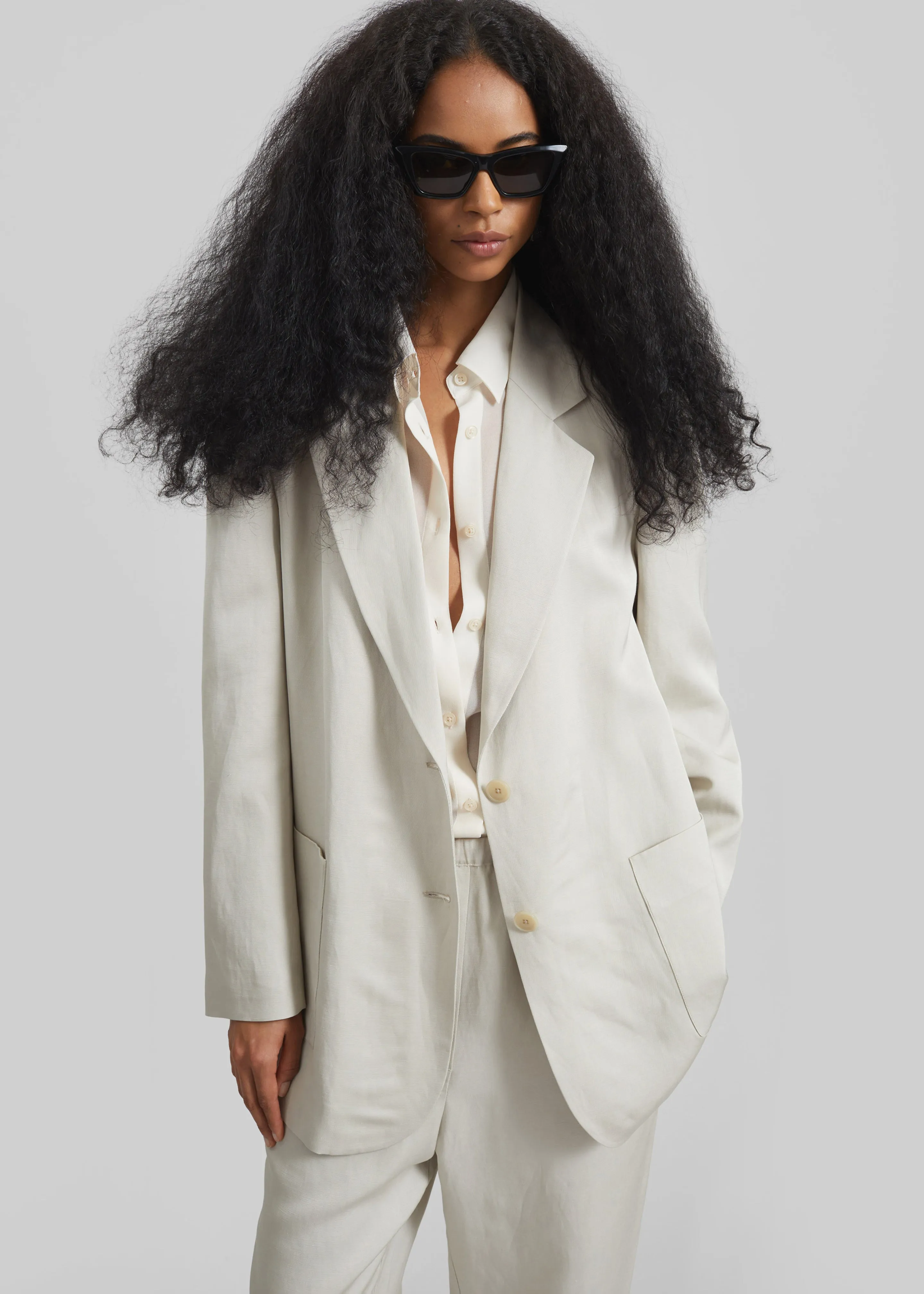 Bruna Linen Soft Blazer - Light Beige sold by Frankie Shop product image thumbnail 5