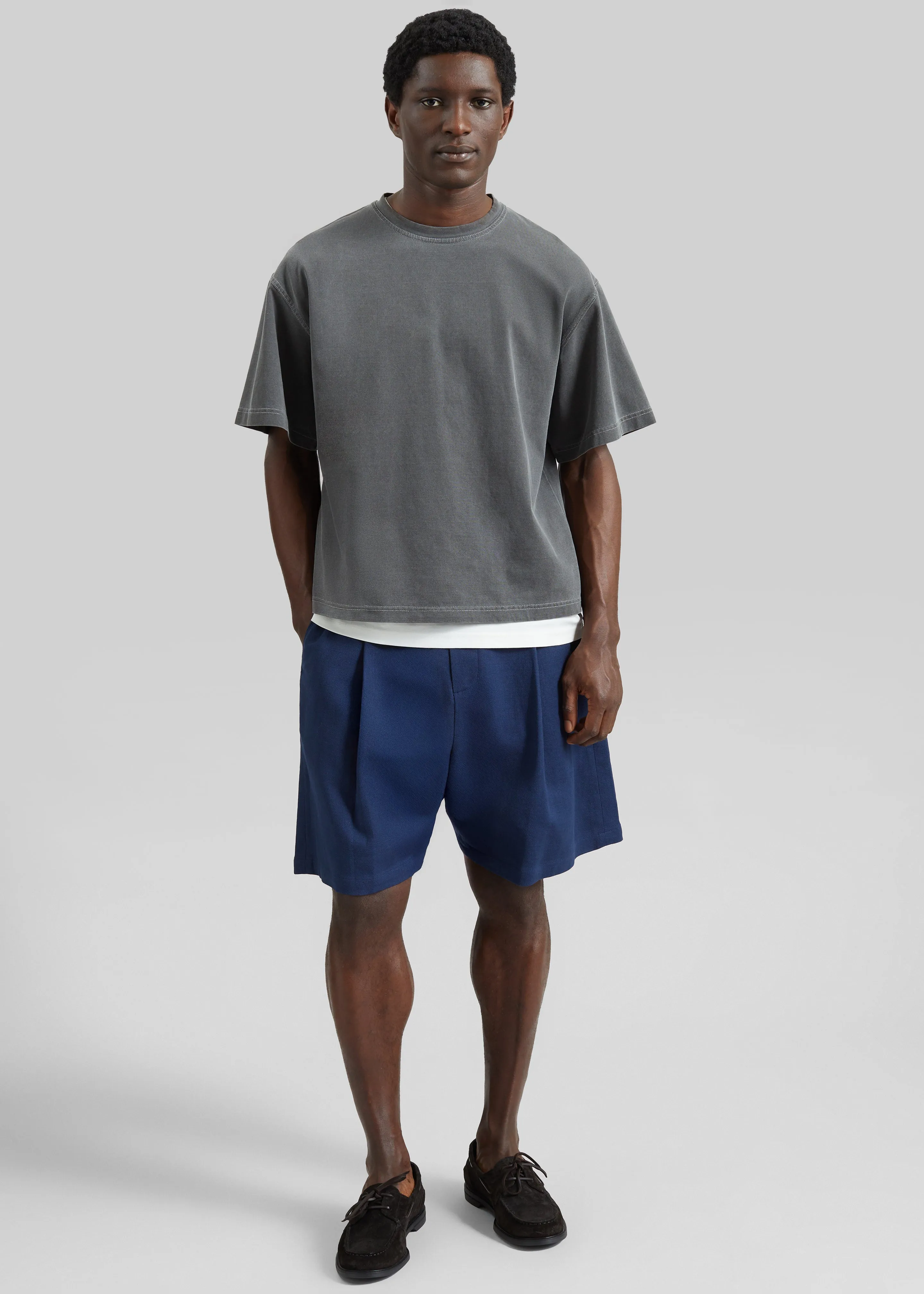 Sagres Linen Bermuda Shorts - Navy sold by Frankie Shop product image thumbnail 3