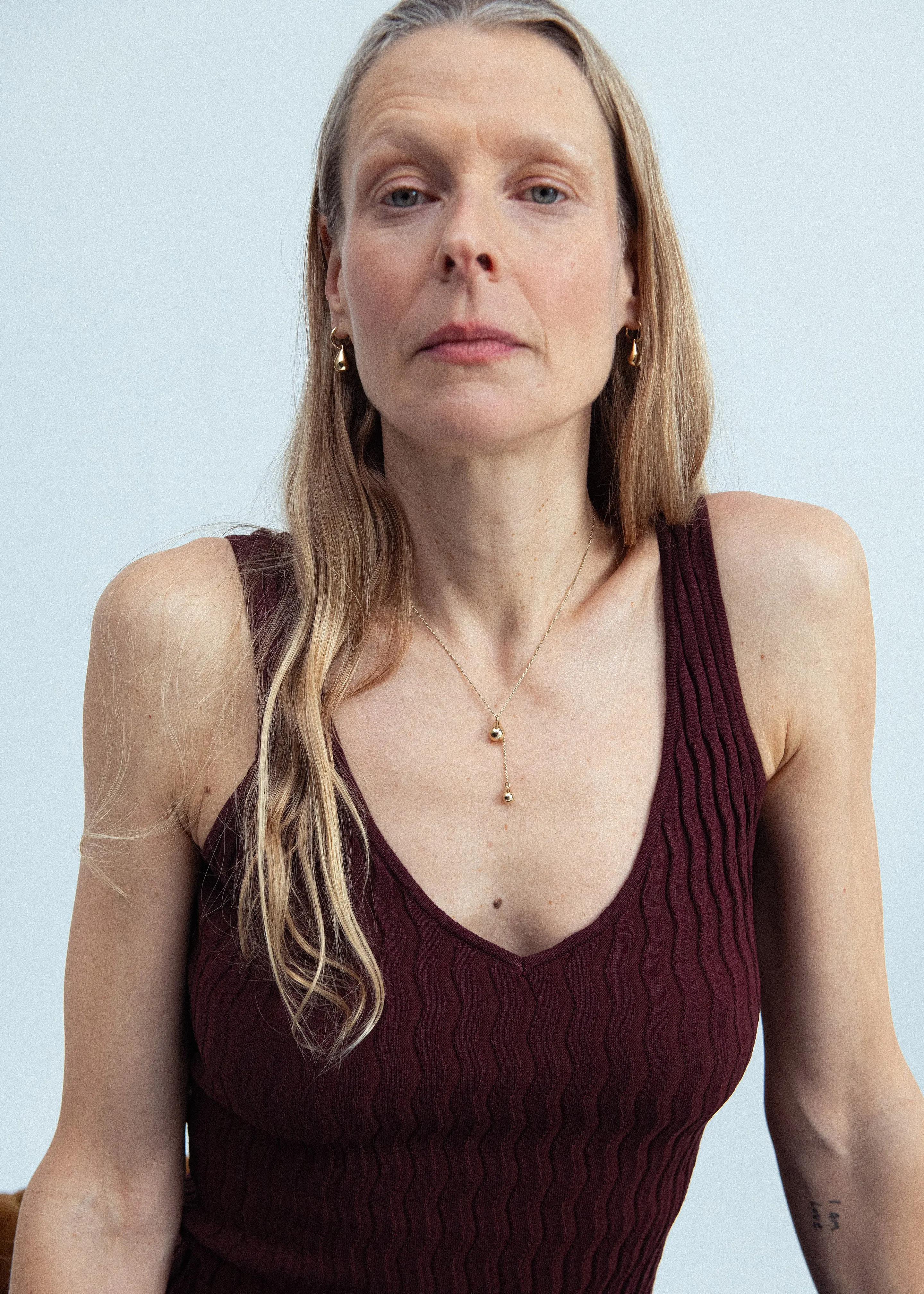 Otiumberg Stilla Lariat Necklace - Gold sold by Frankie Shop product image thumbnail 2