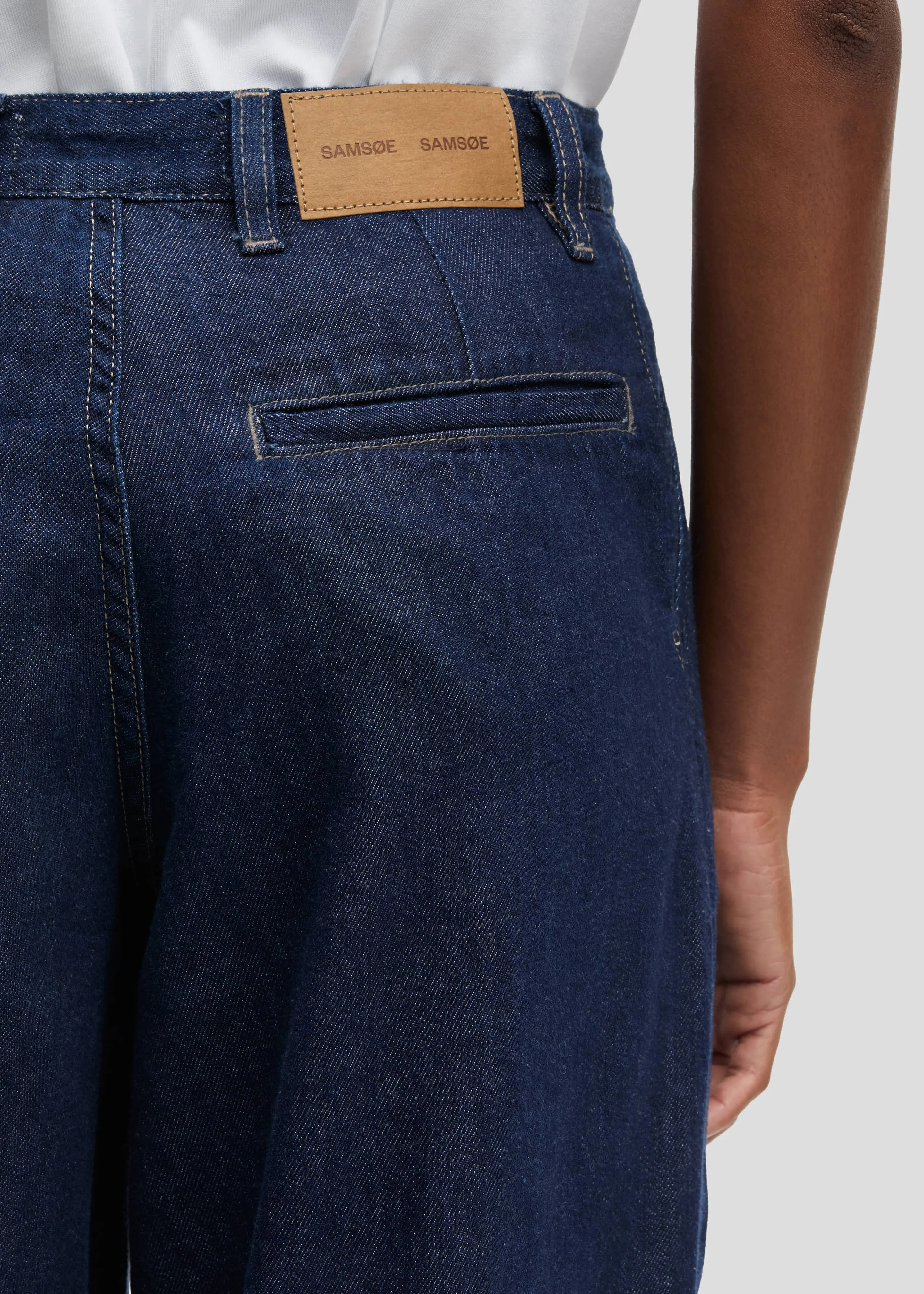 Samsøe Samsøe Saharper Pleat Jeans - Soft Denim sold by Frankie Shop product image thumbnail 4