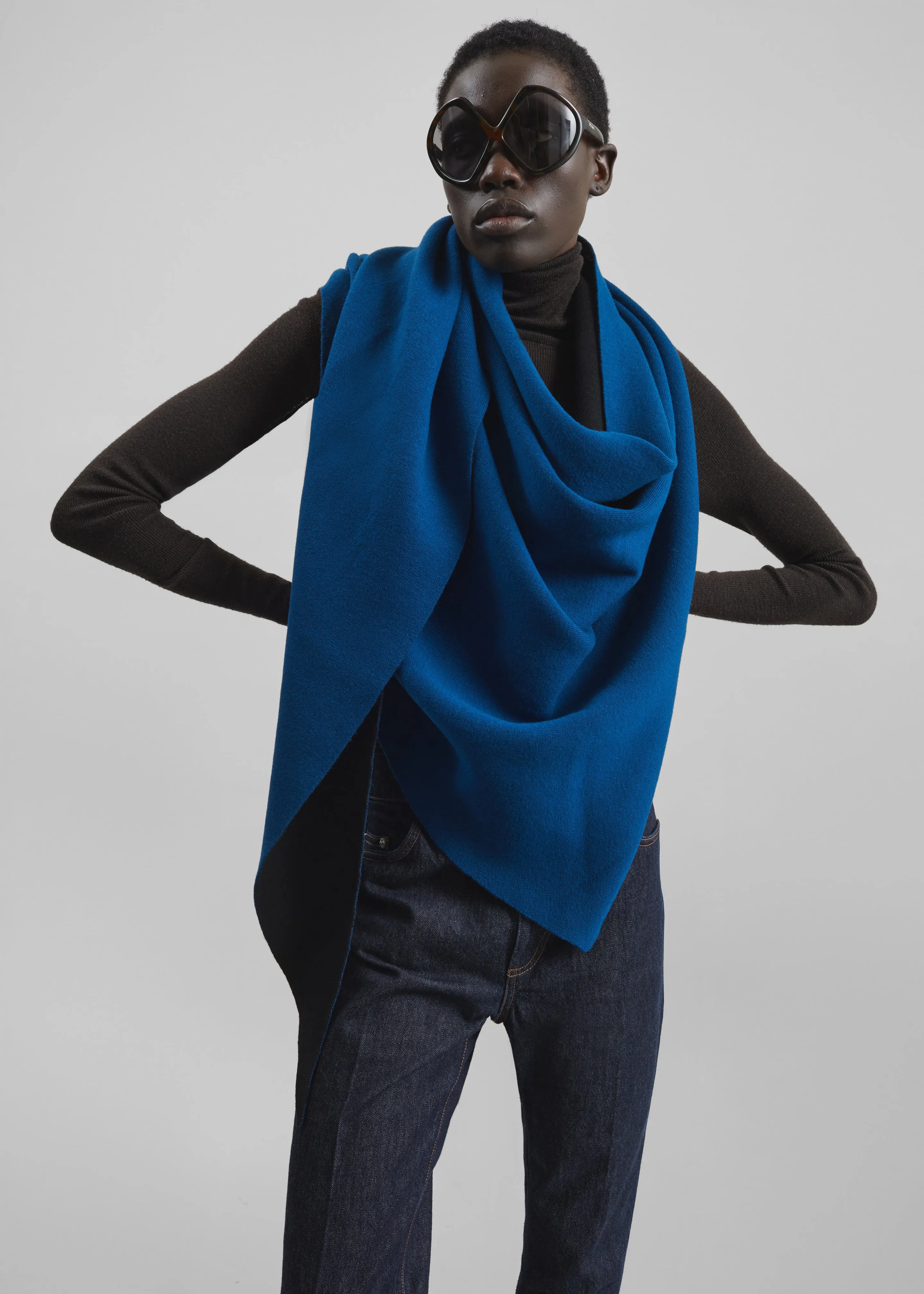 Nella Reversible Shawl - Black/Blue sold by Frankie Shop product image thumbnail 2
