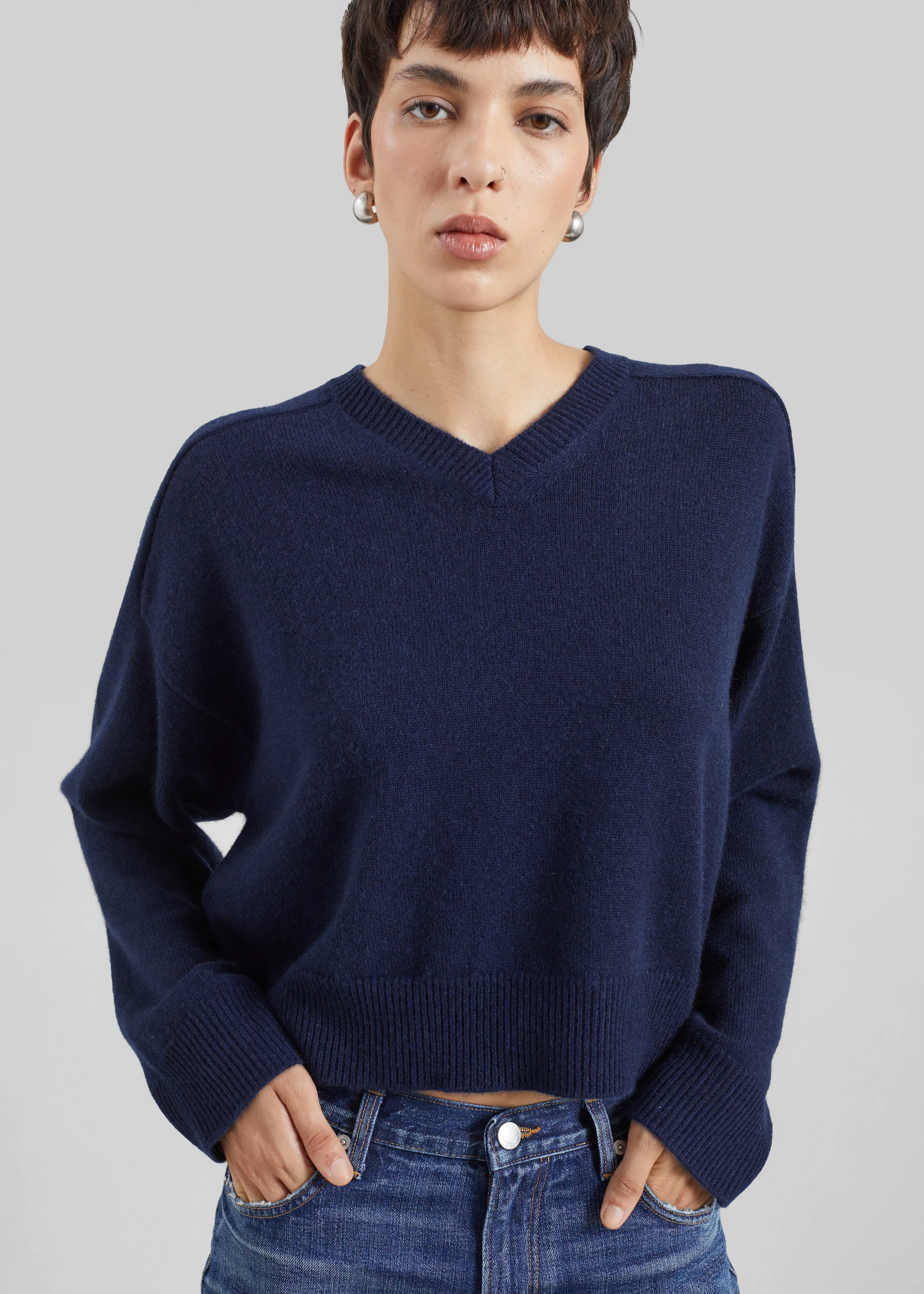 Loulou de Saison Anzor Lds V-Neck Sweater - Navy sold by Frankie Shop