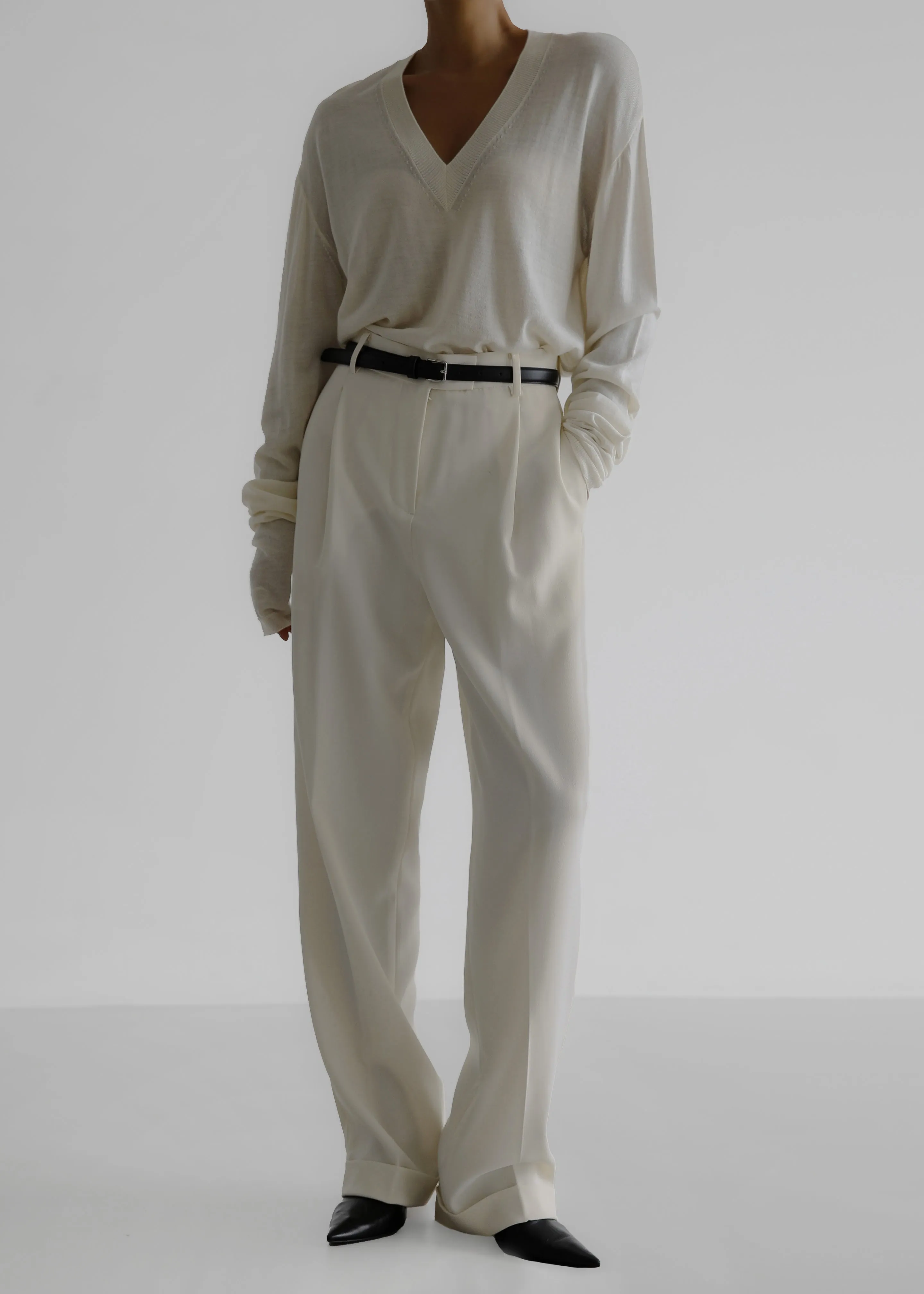 Quinnie Trousers - Cream sold by Frankie Shop