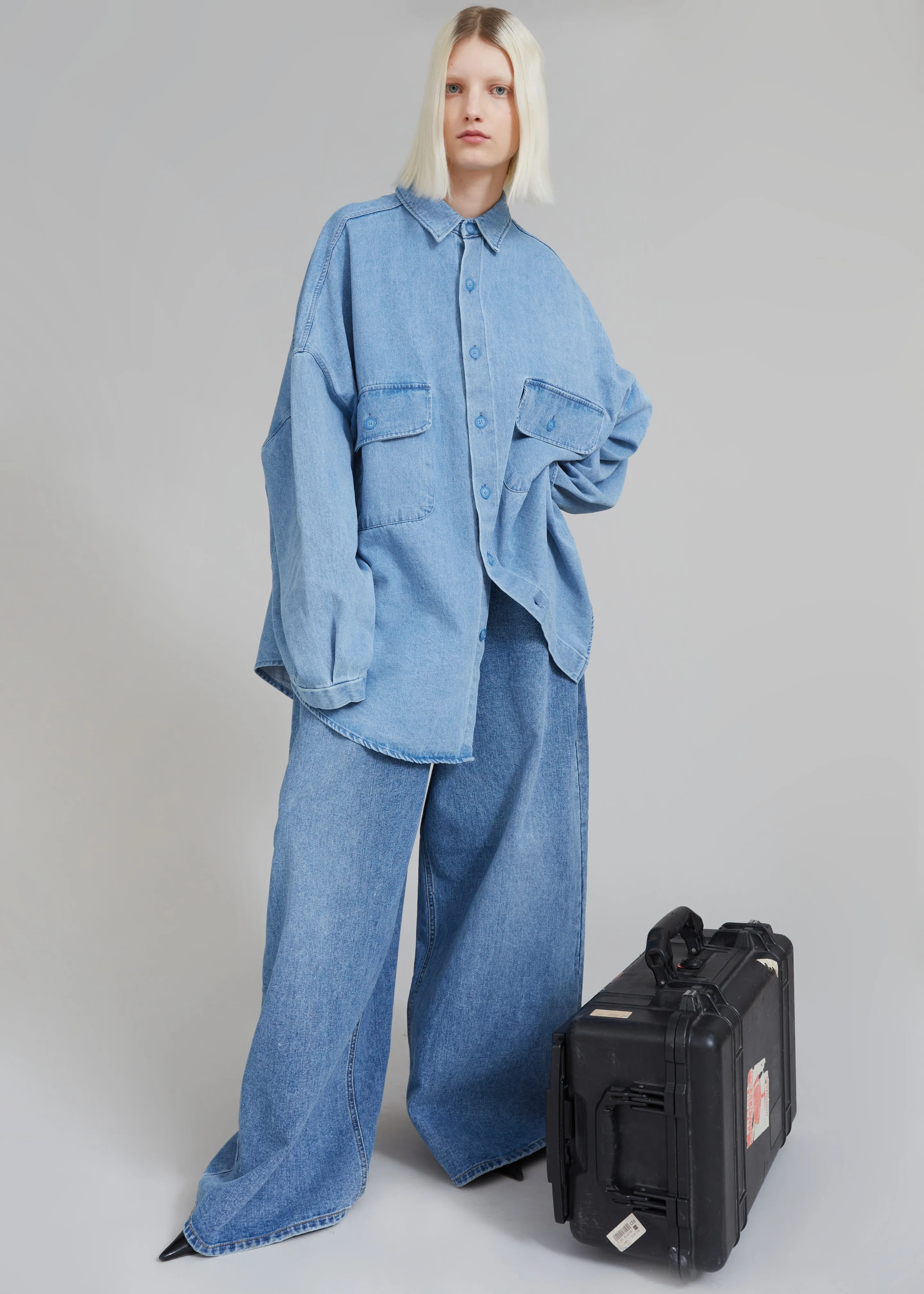 Sasha Wide Leg Jeans - Worn Wash sold by Frankie Shop product image thumbnail 2