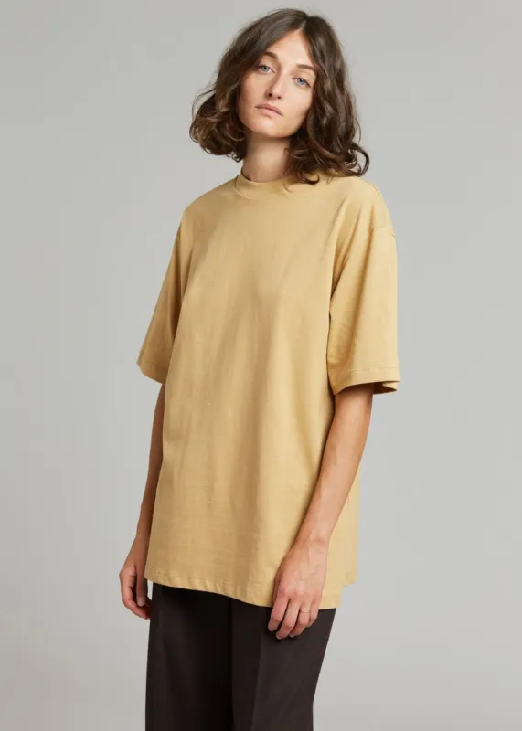Evora Tee - Sahara made by Frankie Shop