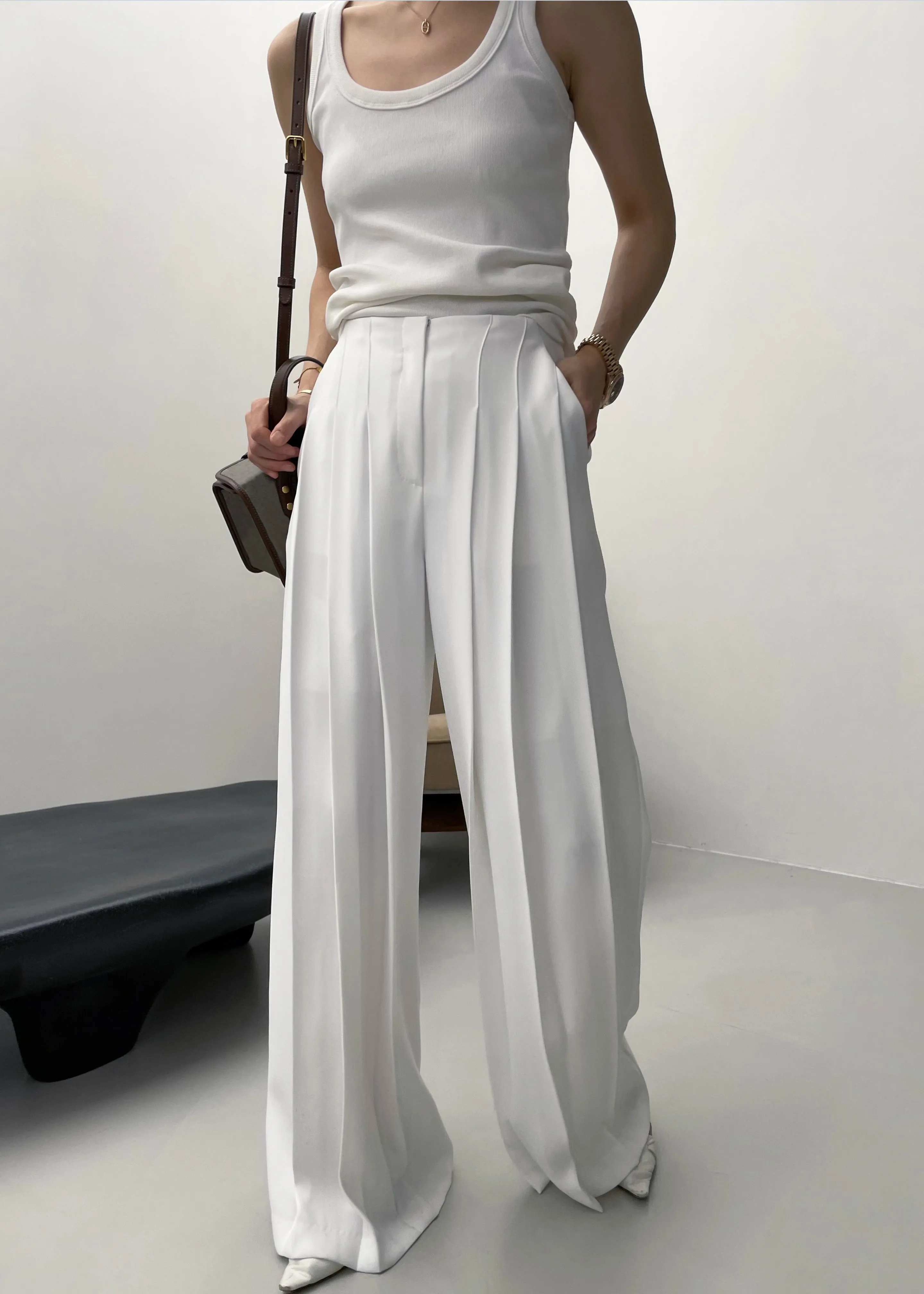 Dillon Pleated Pants - White sold by Frankie Shop