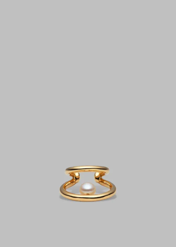 Otiumberg Double Pearl Cuff - Gold made by Frankie Shop