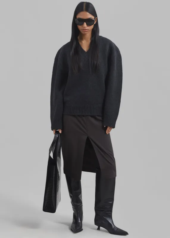 Edina Two Tone Wool Sweater - Charcoal made by Frankie Shop