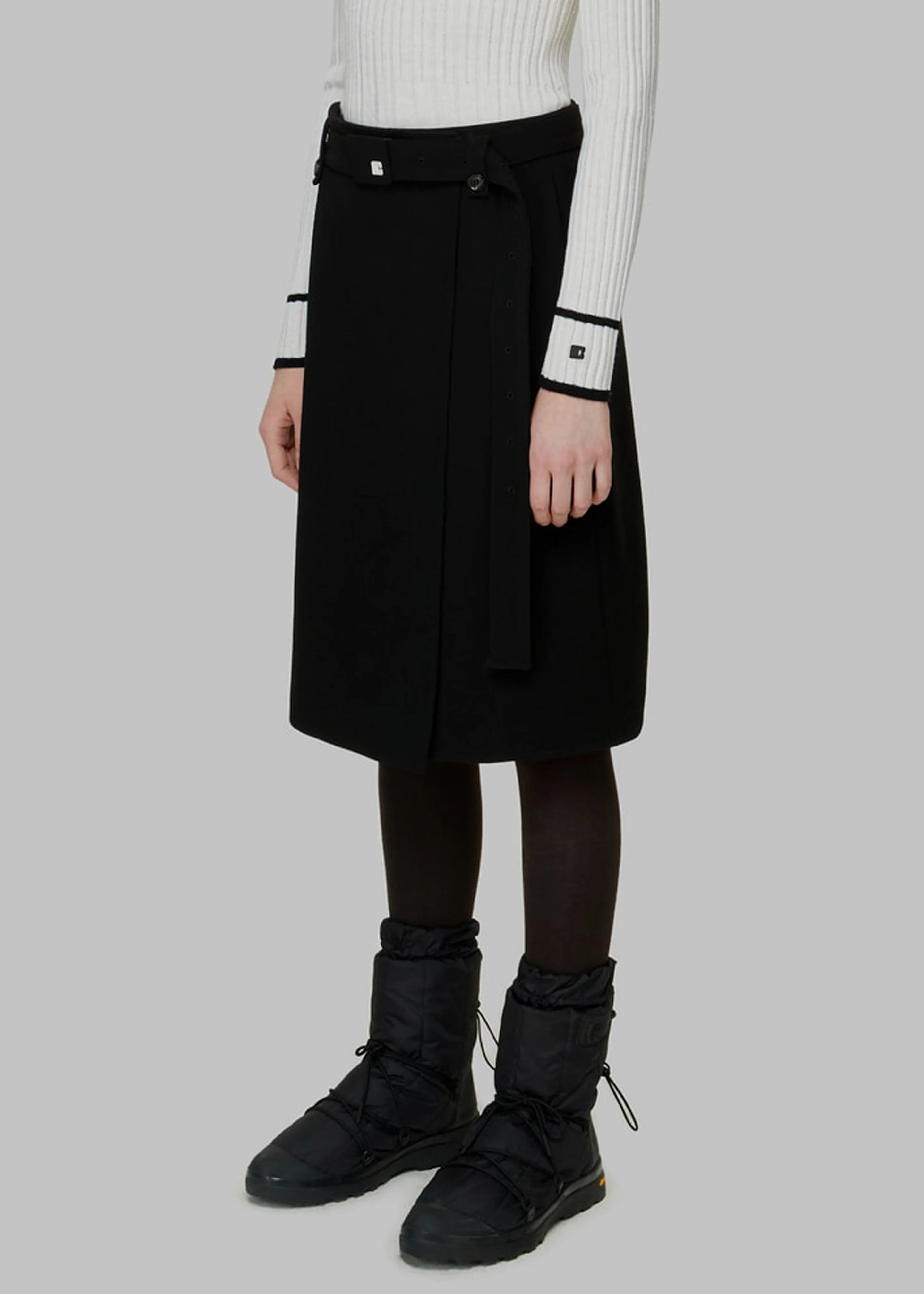 Low Classic Padding Boots - Black sold by Frankie Shop product image thumbnail 4