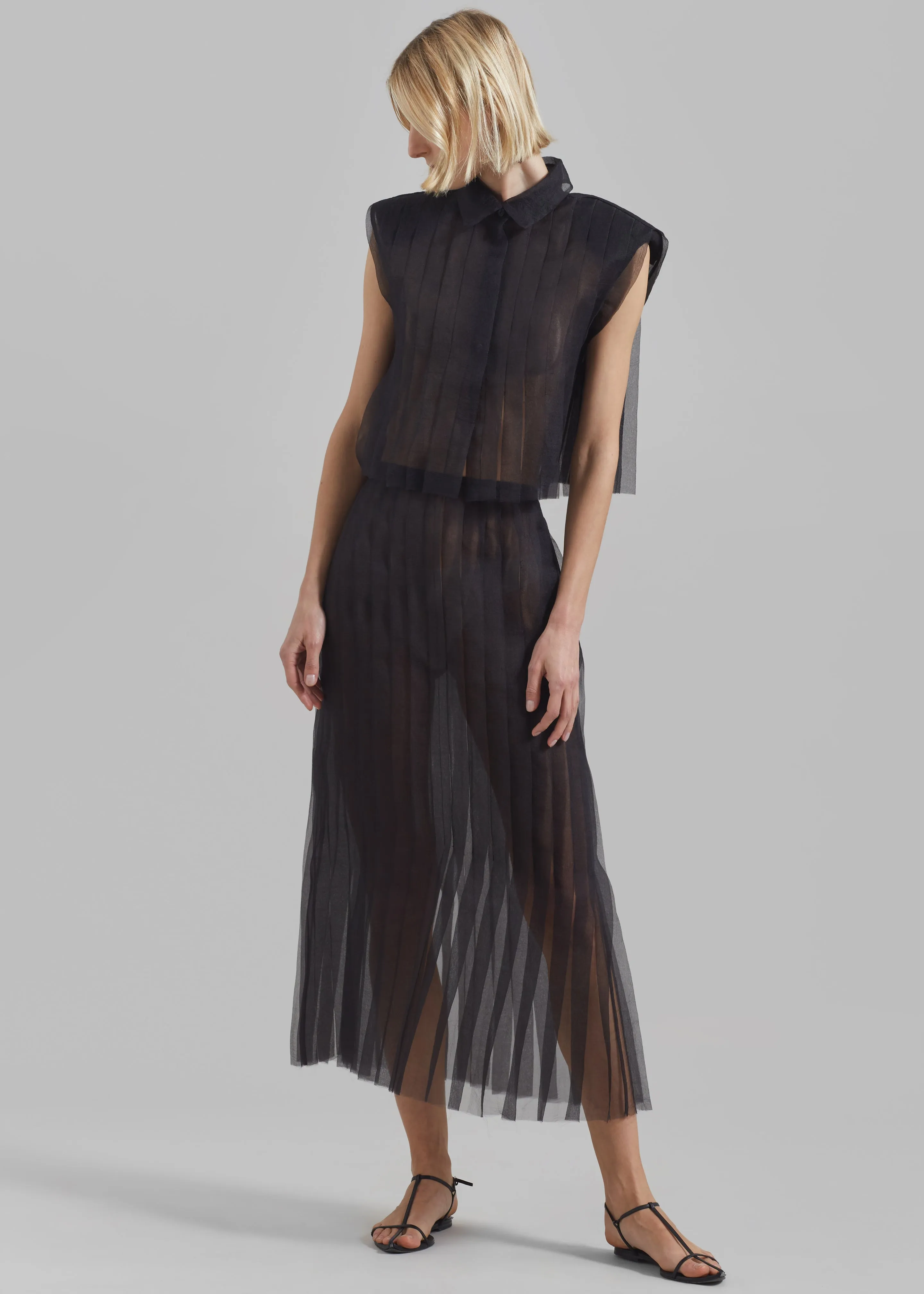 Gudu Top #10 - Black sold by Frankie Shop product image thumbnail 2