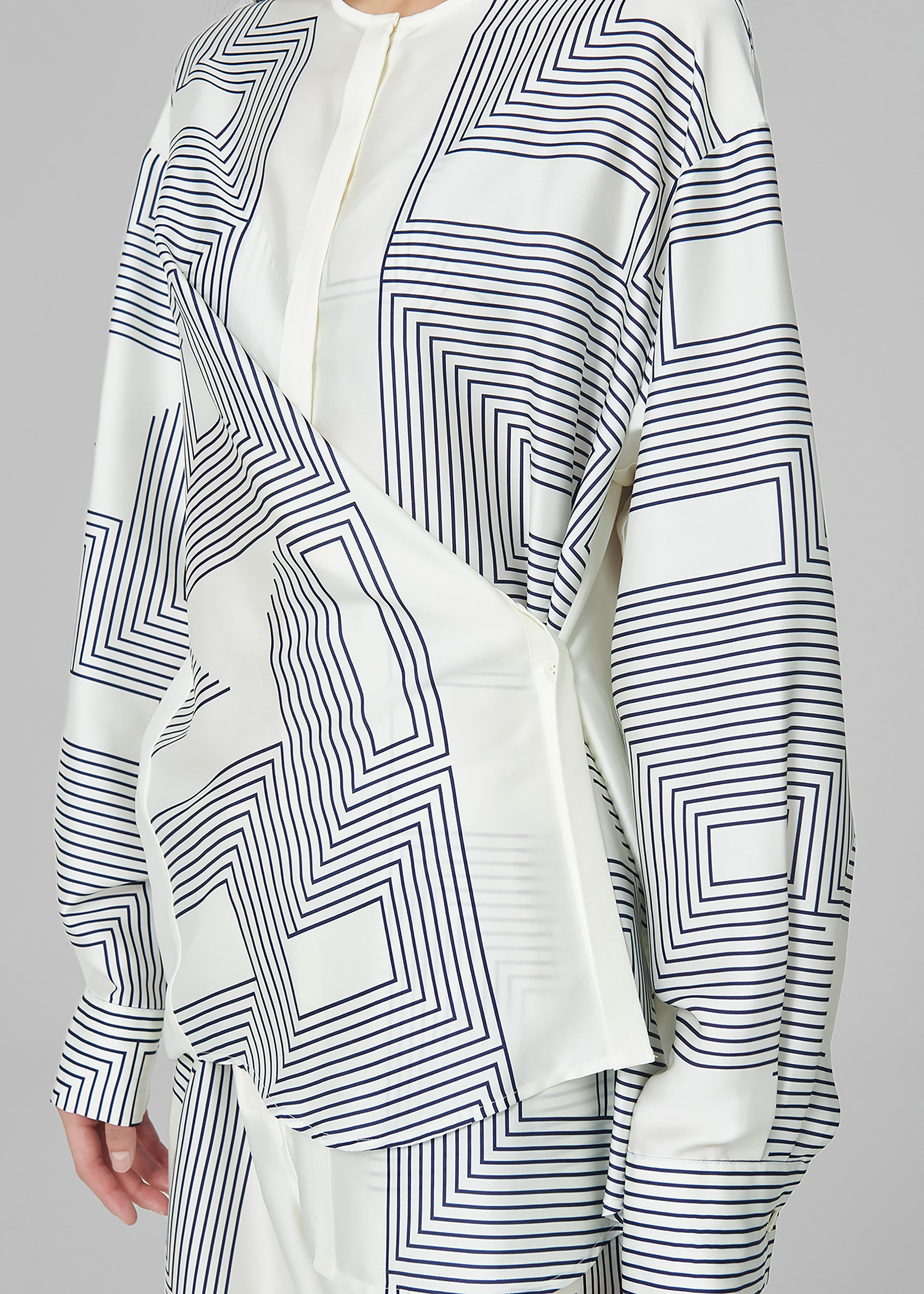 Low Classic Wrap Print Shirt - Print sold by Frankie Shop product image thumbnail 5