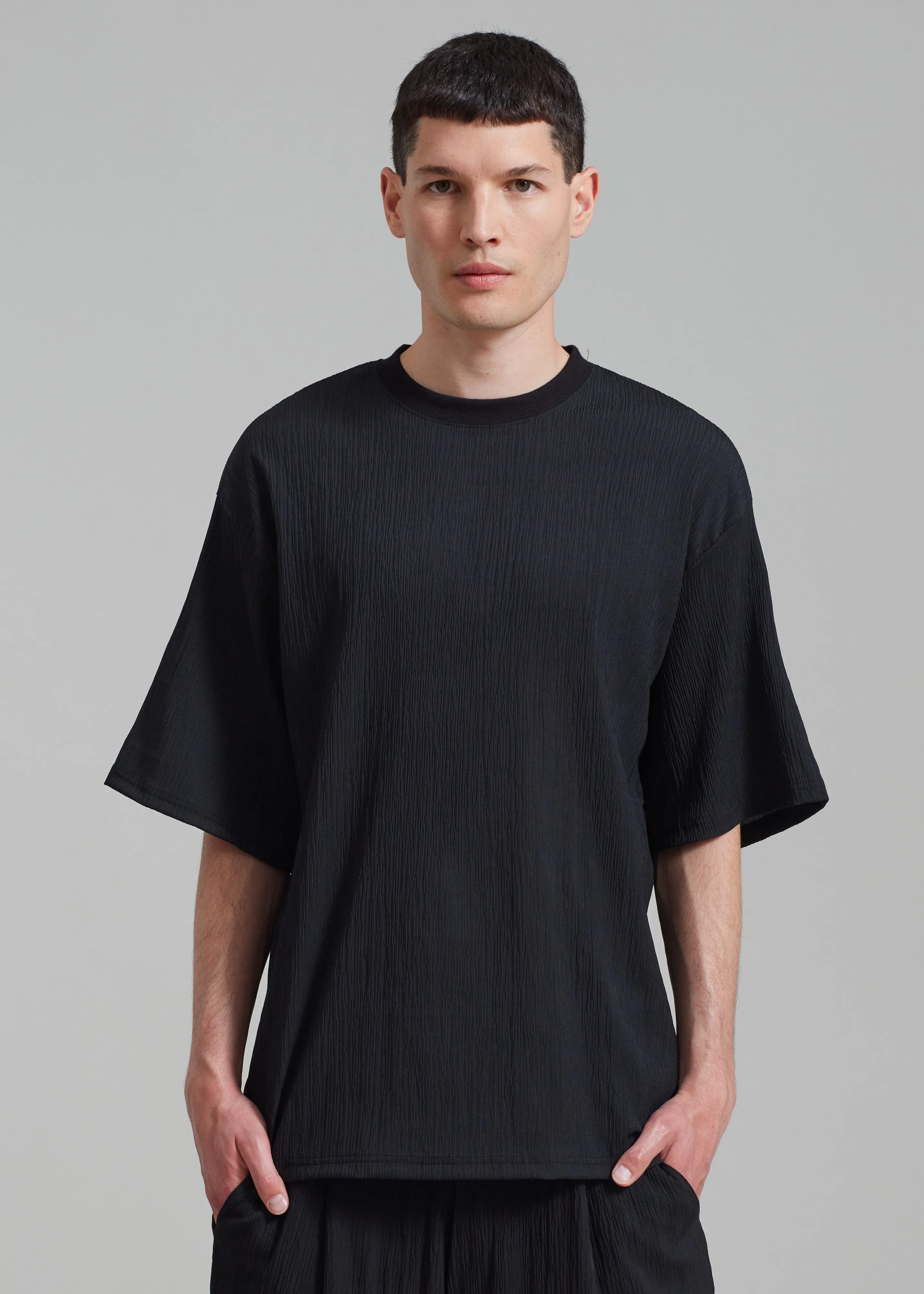 Eliott Crinkle Tee - Black sold by Frankie Shop