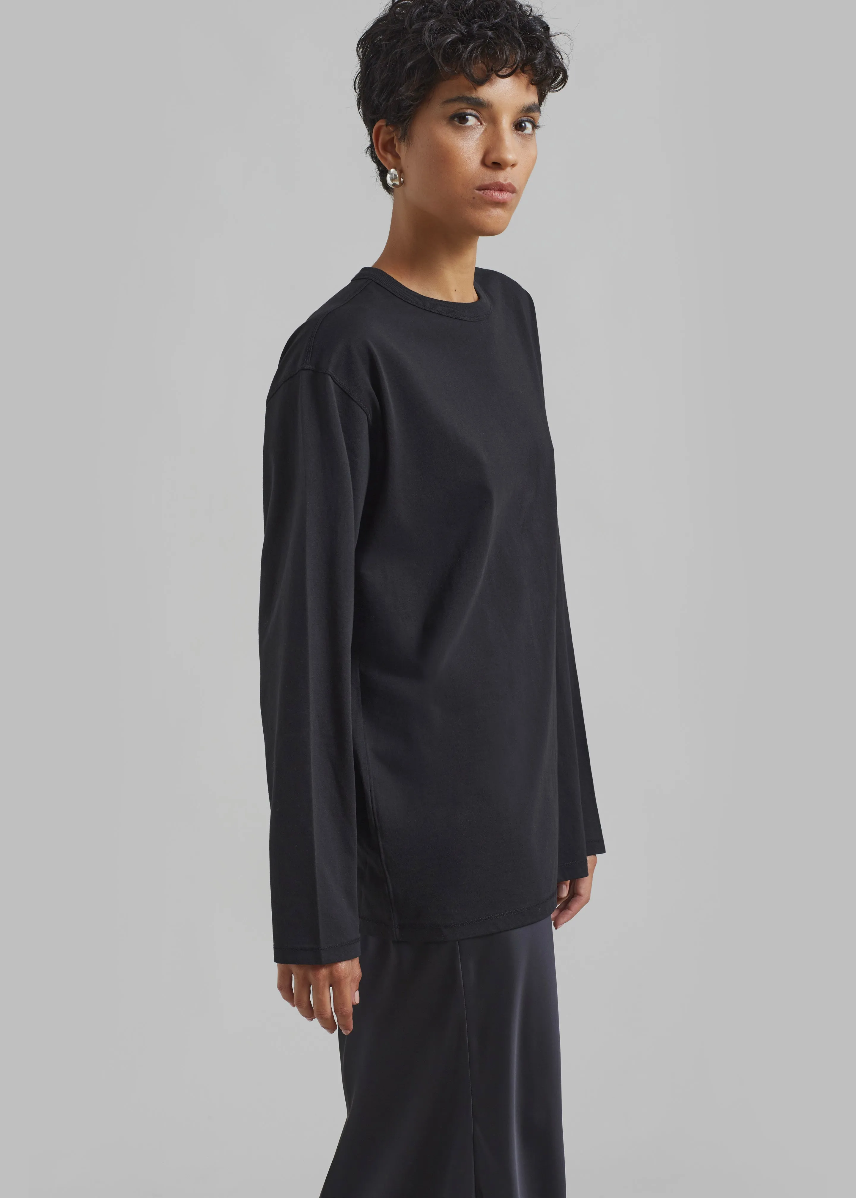 Bennett Long Sleeves Tee - Black sold by Frankie Shop