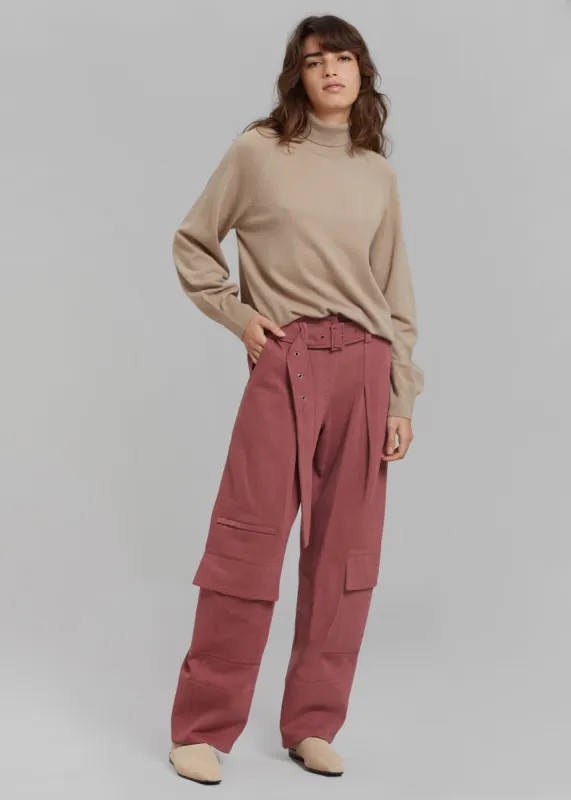 Low Classic Low Pocket Pants - Pink made by Frankie Shop