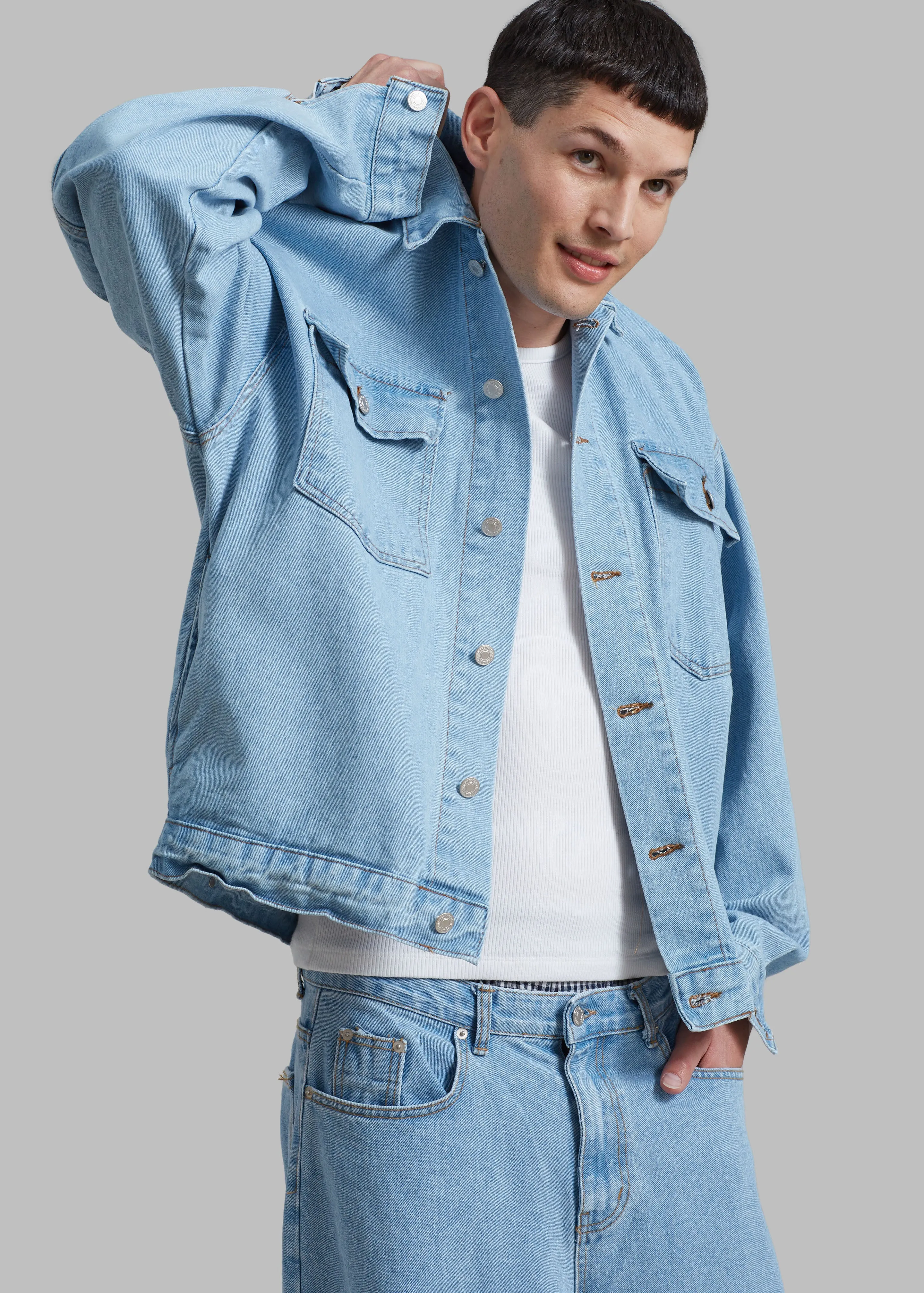 Connor Oversized Denim Jacket - Worn Wash sold by Frankie Shop product image thumbnail 3