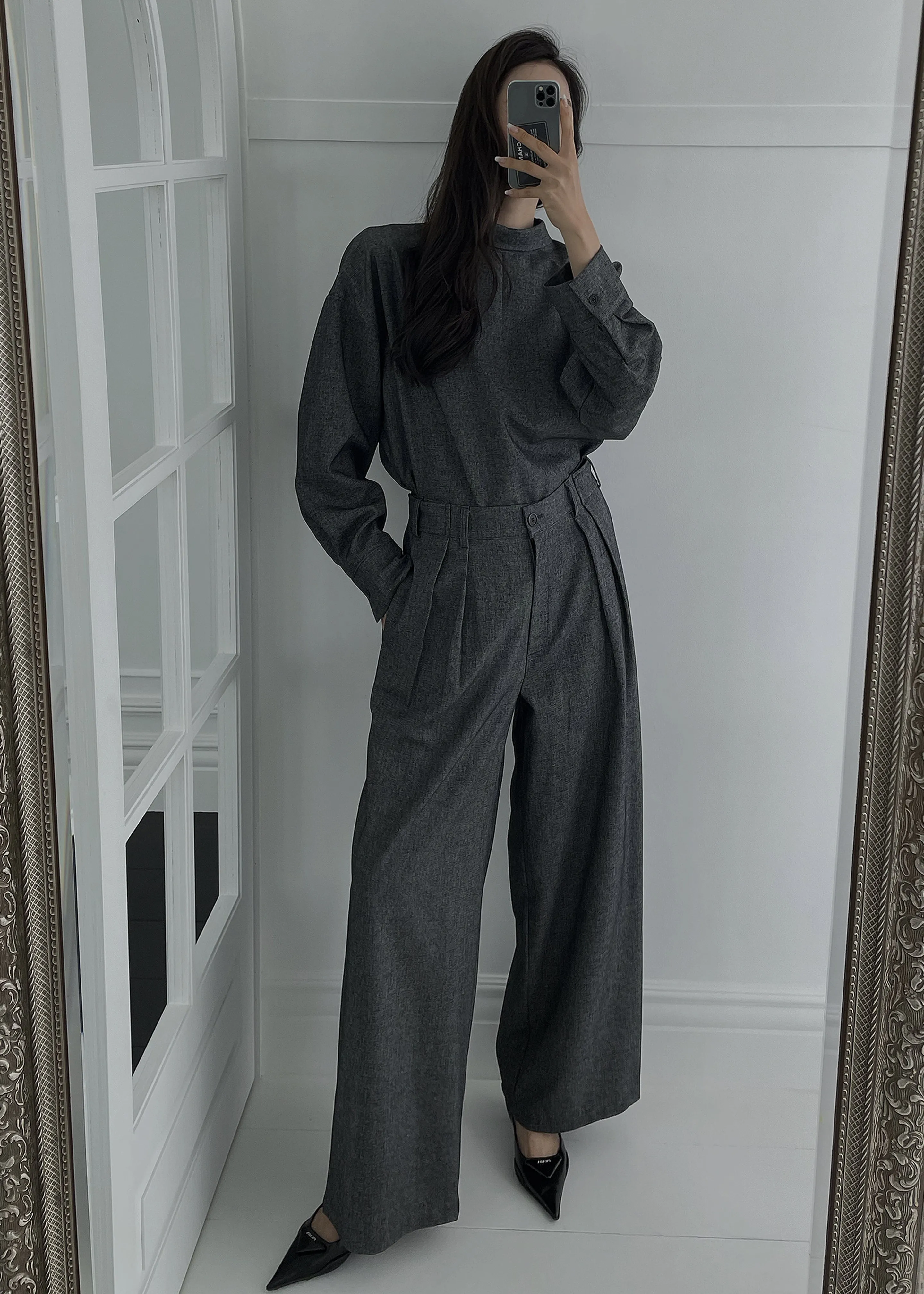 Casey Pleated Trousers - Charcoal sold by Frankie Shop product image thumbnail 5