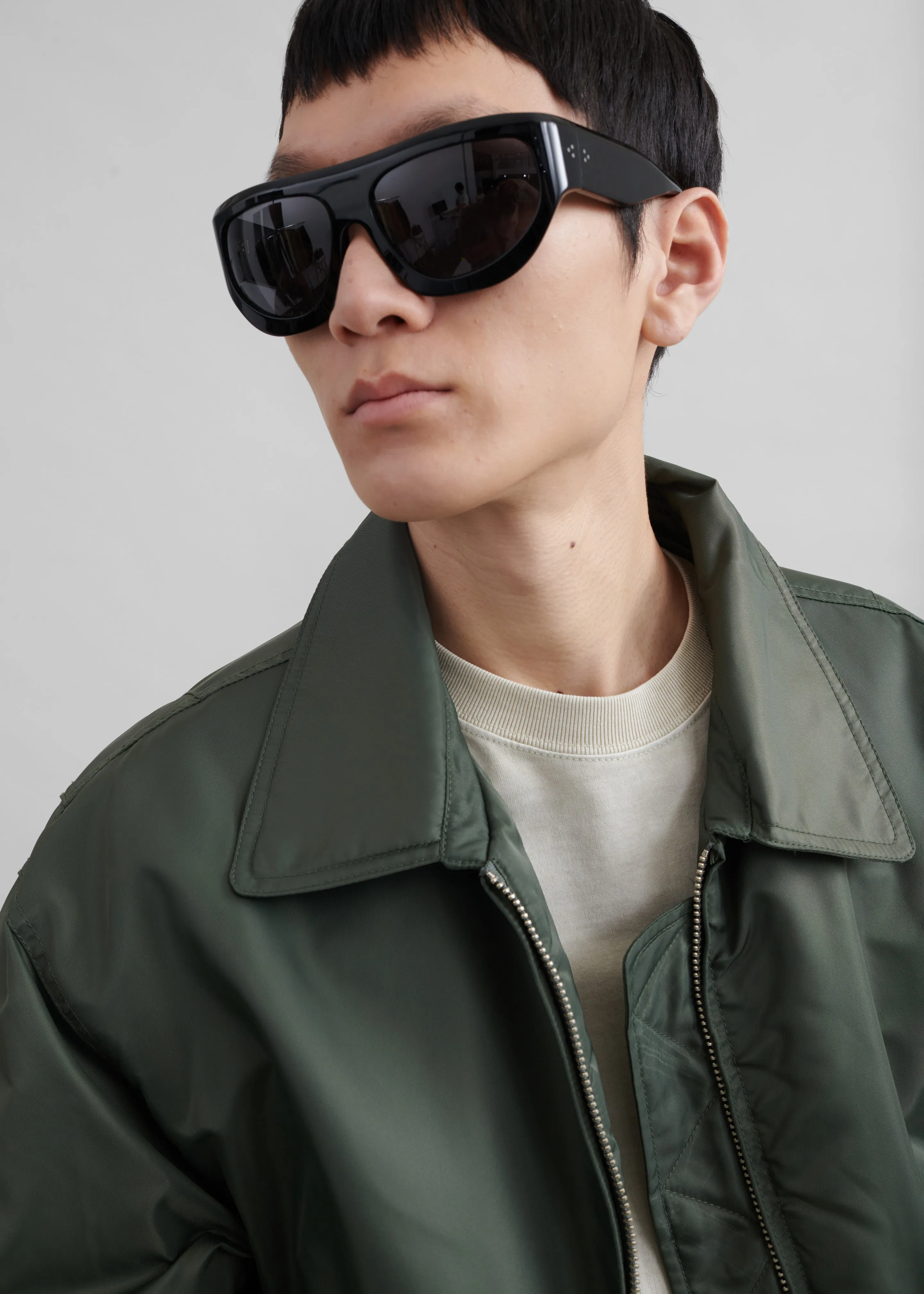Elias Bomber - Army Green sold by Frankie Shop product image thumbnail 5