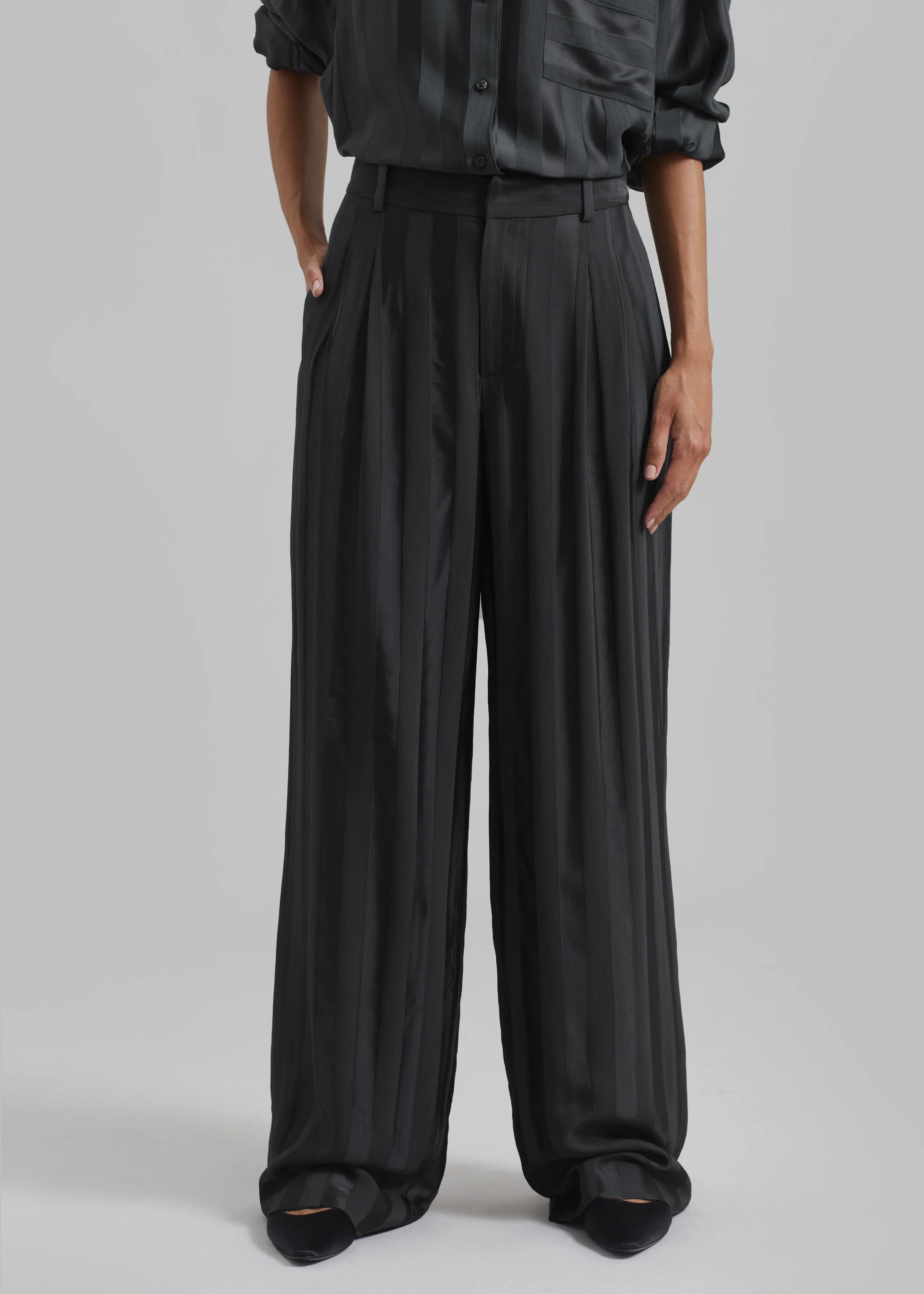 Loulou Studio Siaro Wide Leg Pants - Grey Anthracite sold by Frankie Shop product image thumbnail 4