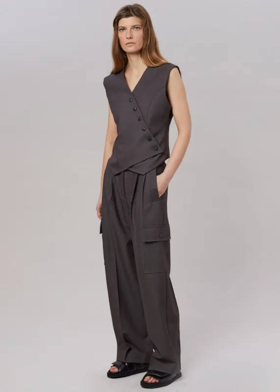 Maesa Cross Vest - Charcoal made by Frankie Shop