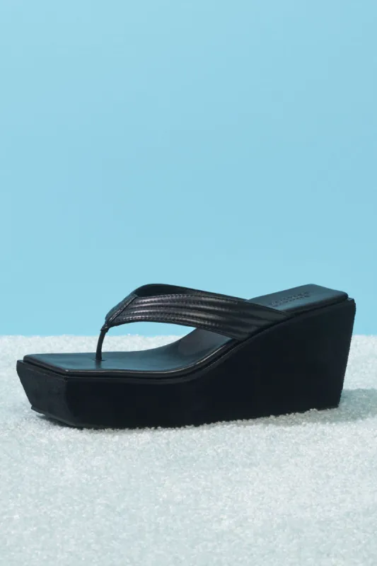 LA Girl Platform Flip Flop - Black sold by Frankie's Bikinis