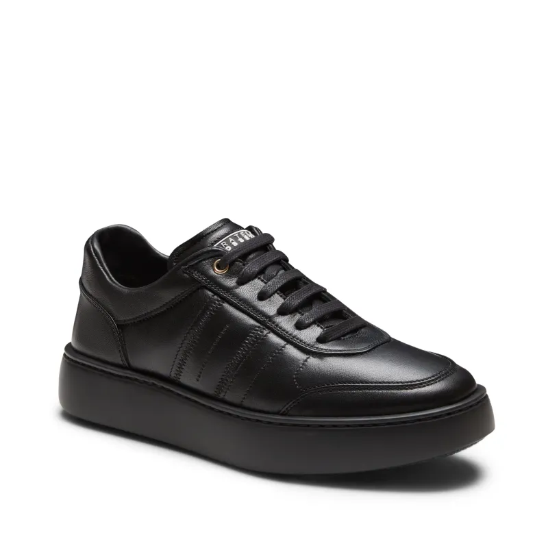 Sneaker in pelle da donna sold by Fratelli Rossetti