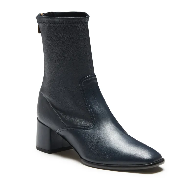 Stivaletti in pelle da donna sold by Fratelli Rossetti