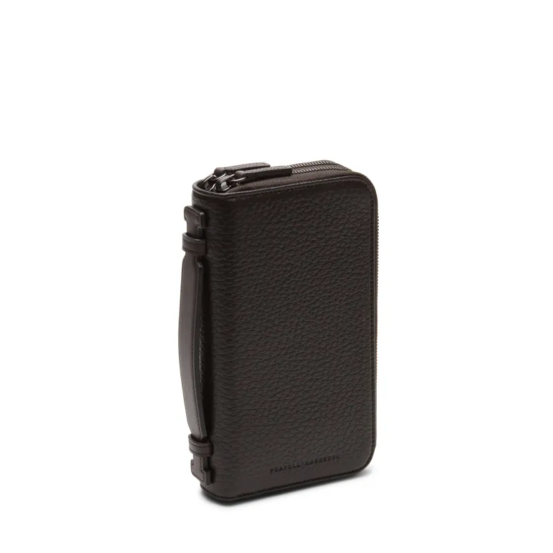 Organizer in pelle sold by Fratelli Rossetti