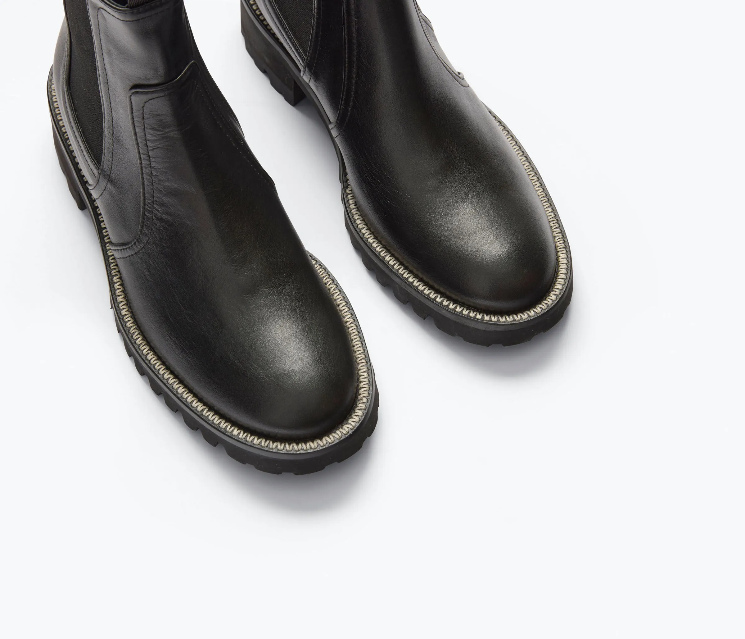 BONNIE RAIN RESISTANT BOOT sold by Freda Salvador product image thumbnail 3