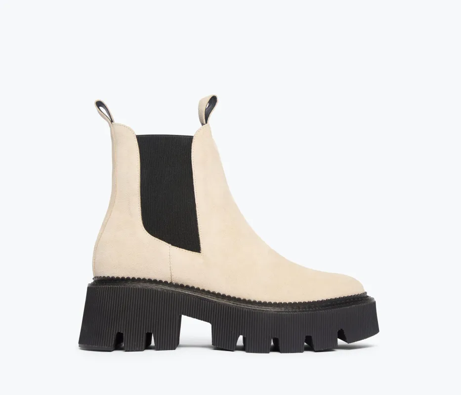 JORDAN RAIN RESISTANT CHELSEA BOOT sold by Freda Salvador