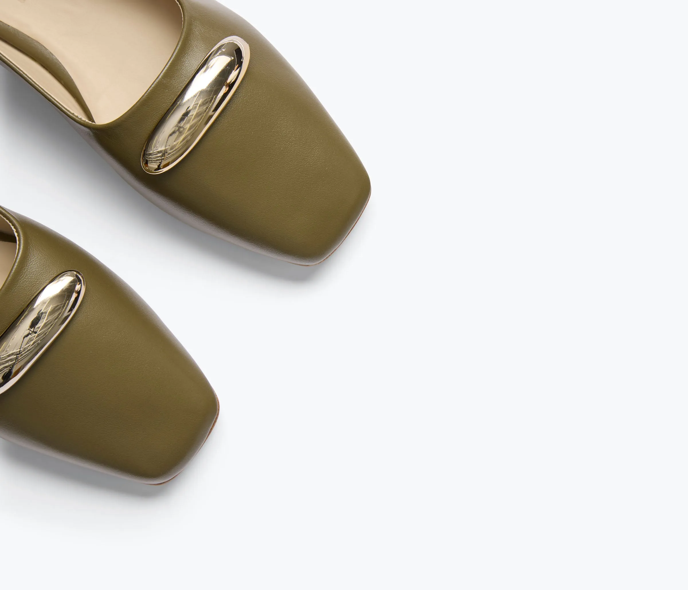 FS x NATALIE BORTON DESIGNS JESSIE FLAT sold by Freda Salvador product image thumbnail 4