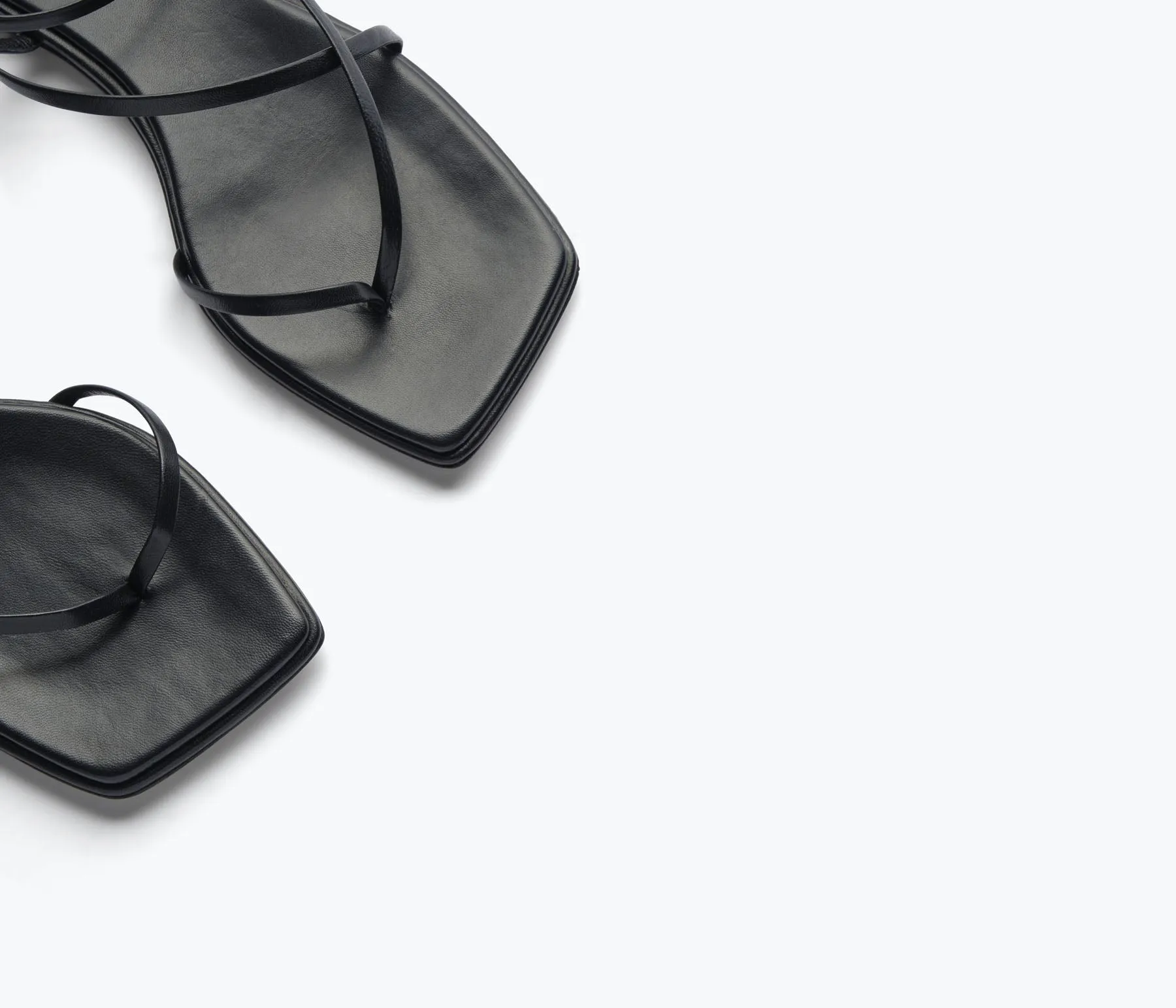 ALEXIA SANDAL sold by Freda Salvador product image thumbnail 3