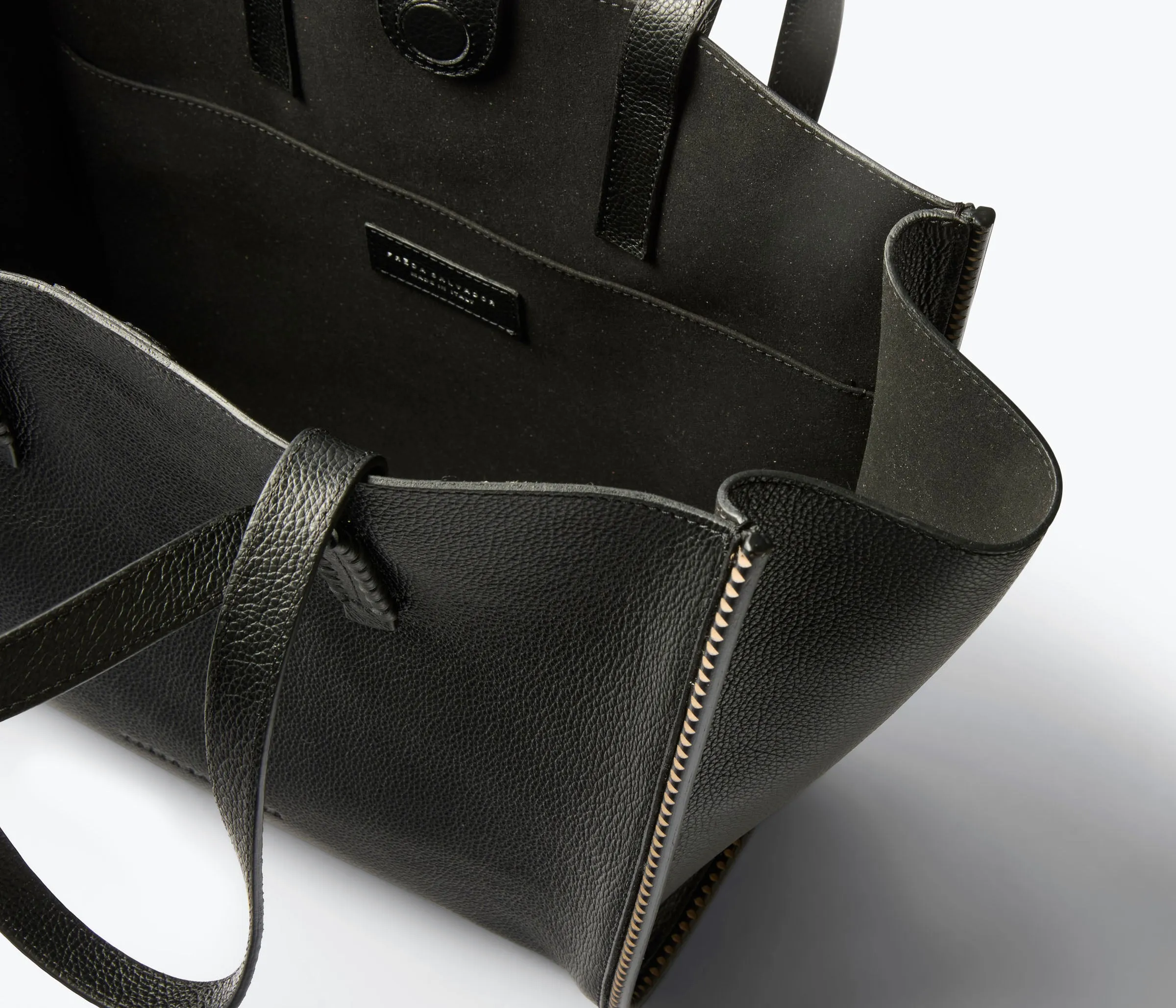 MATILDA TOTE sold by Freda Salvador product image thumbnail 5