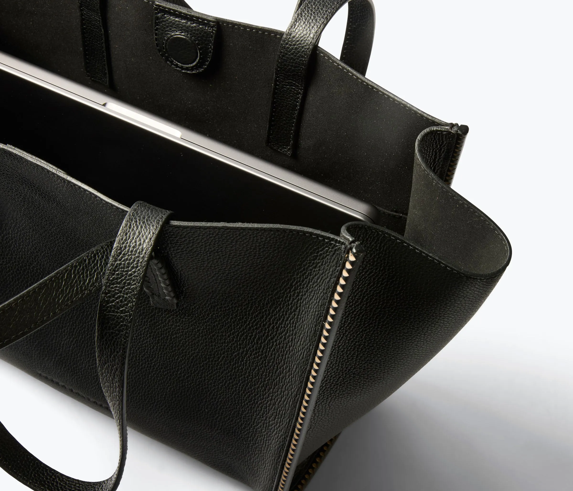 MATILDA TOTE sold by Freda Salvador product image thumbnail 3