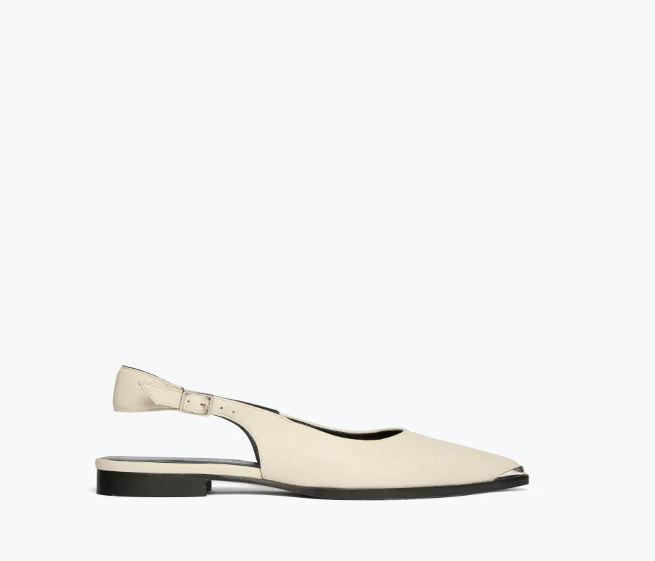 KELLY SLINGBACK POINT FLAT made by Freda Salvador