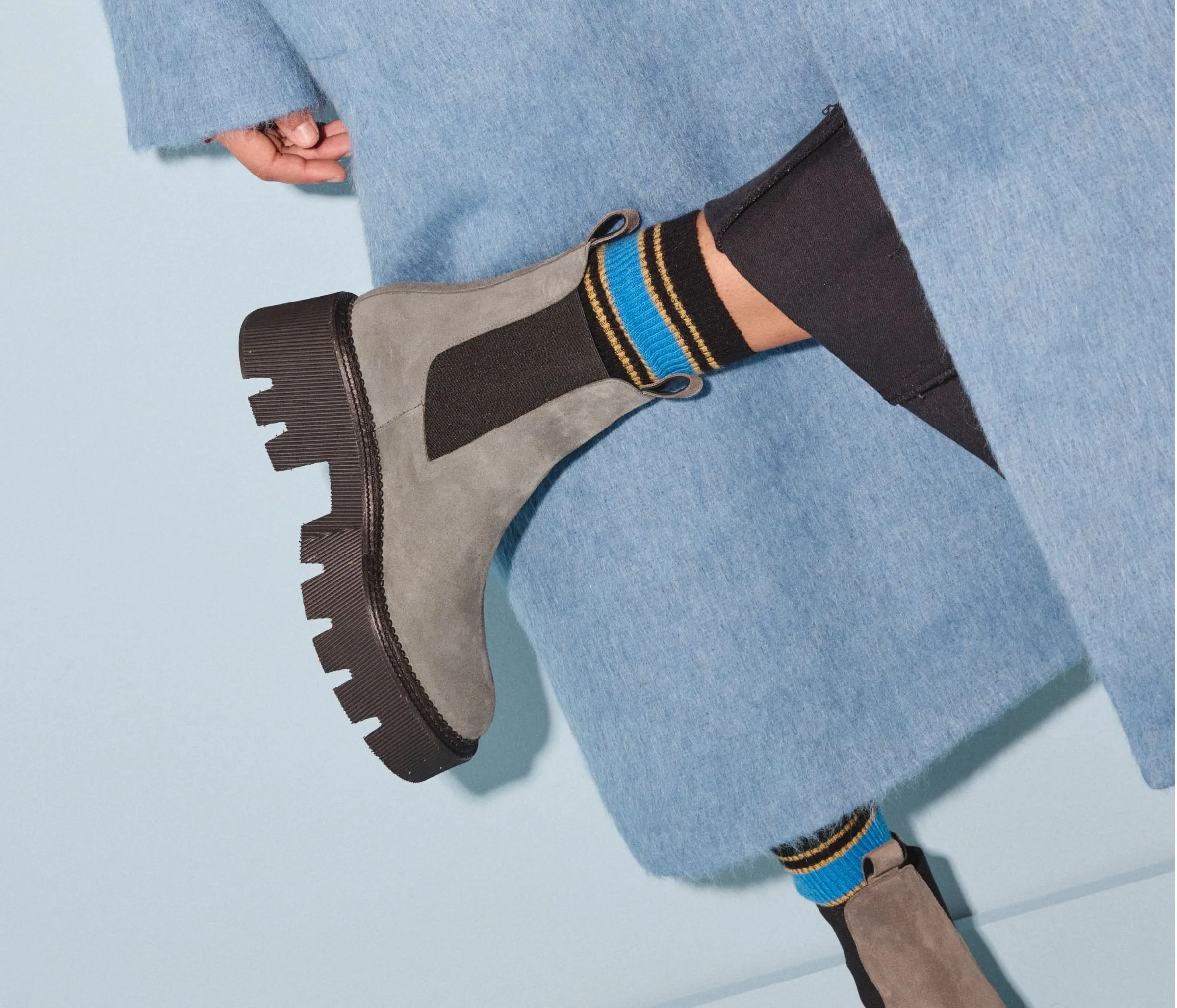 JORDAN RAIN RESISTANT CHELSEA BOOT sold by Freda Salvador product image thumbnail 2