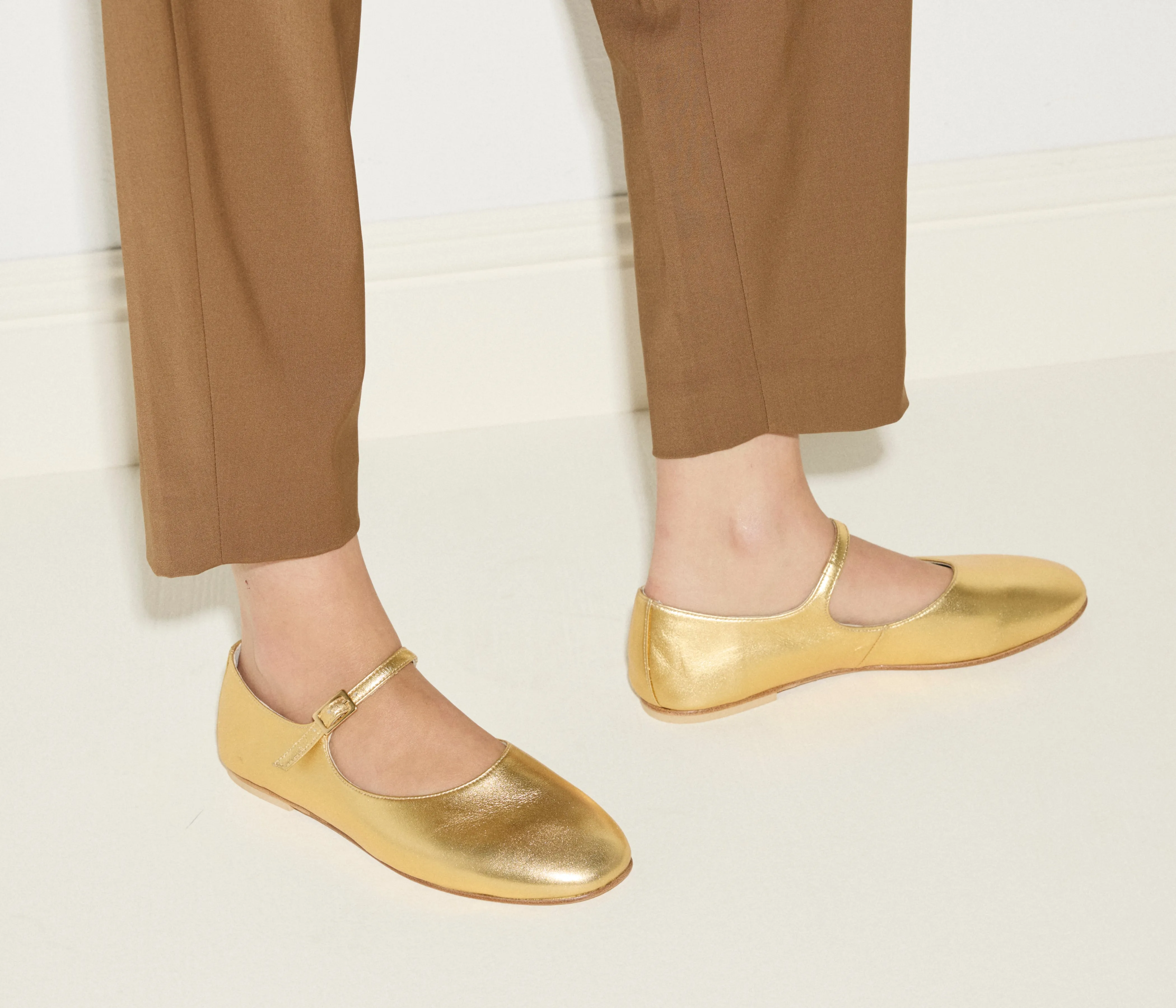 AUBREY MARY JANE FLAT sold by Freda Salvador product image thumbnail 2