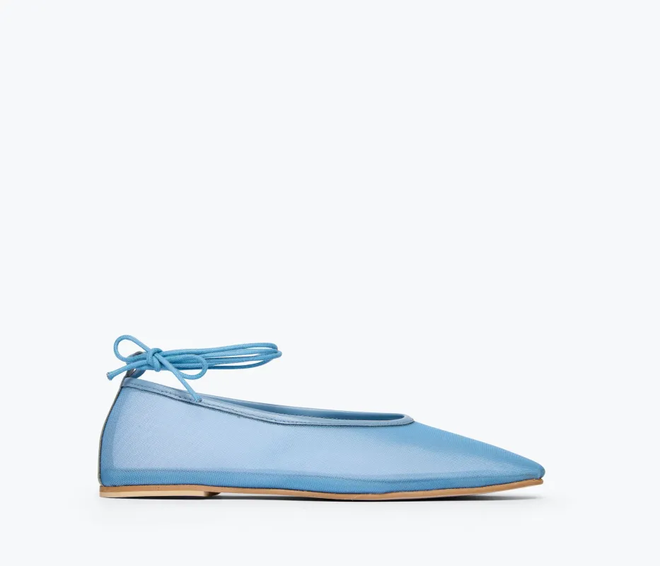 DAISY MESH FLAT made by Freda Salvador