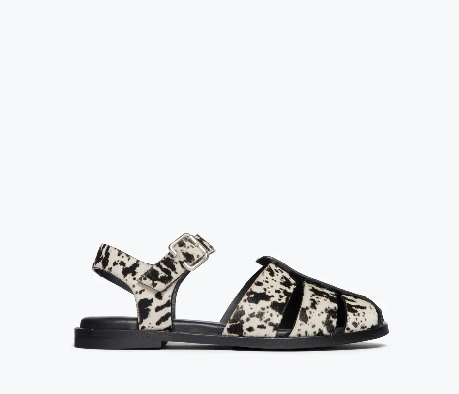 SERA FISHERMAN SANDAL made by Freda Salvador