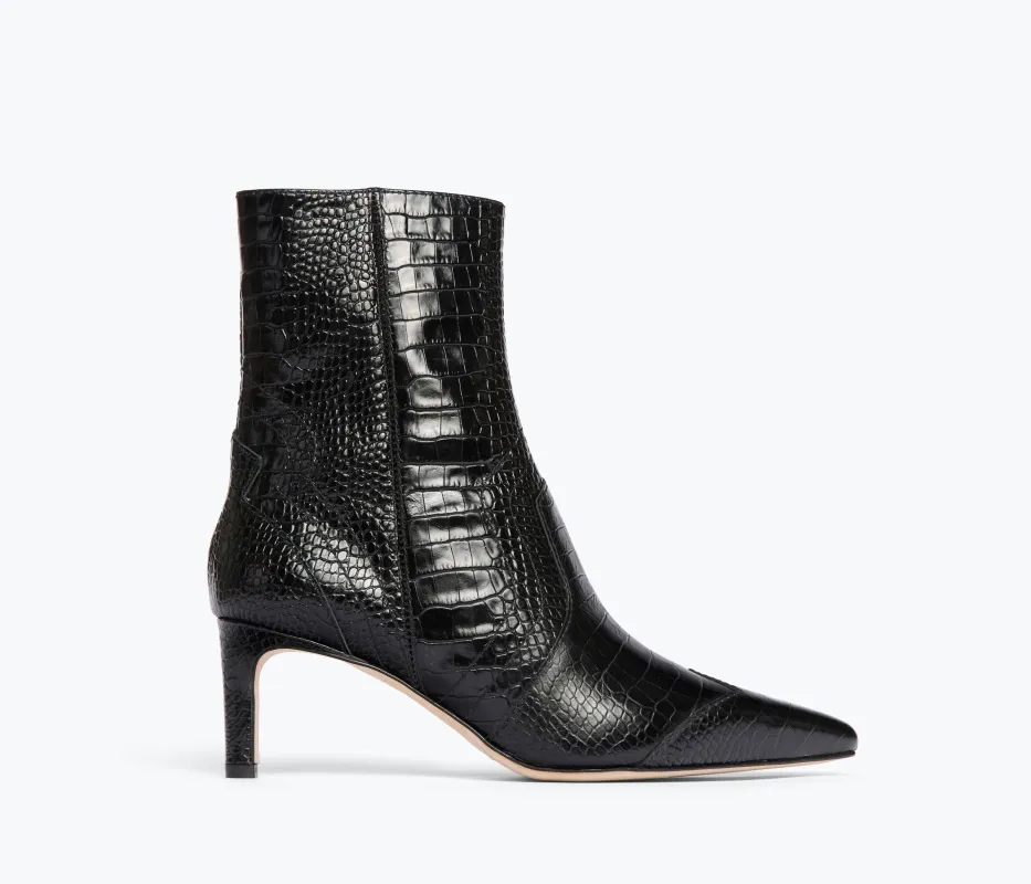 SHAINA BOOT made by Freda Salvador