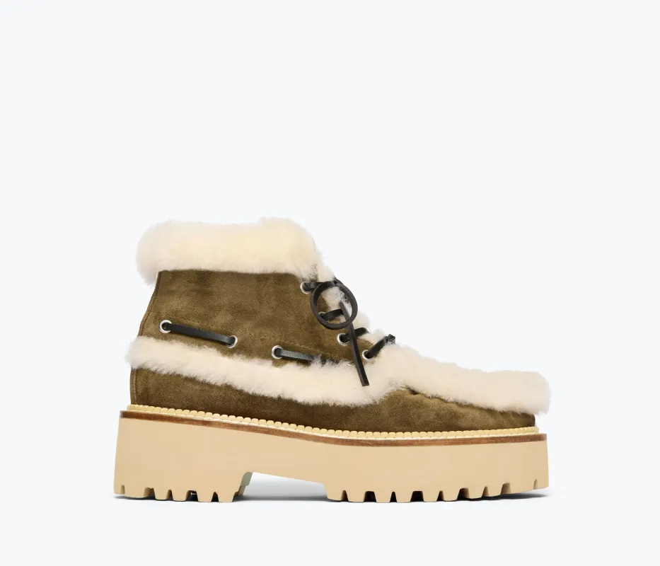 DAKOTA SHEARLING BOOT made by Freda Salvador