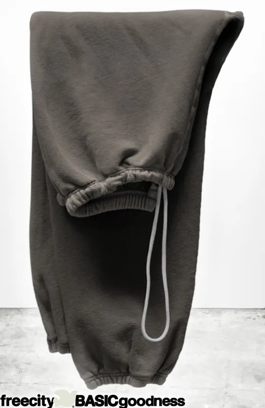BASICGOODNESS light-terry/fluff OG sweatpant - mud sold by freecity