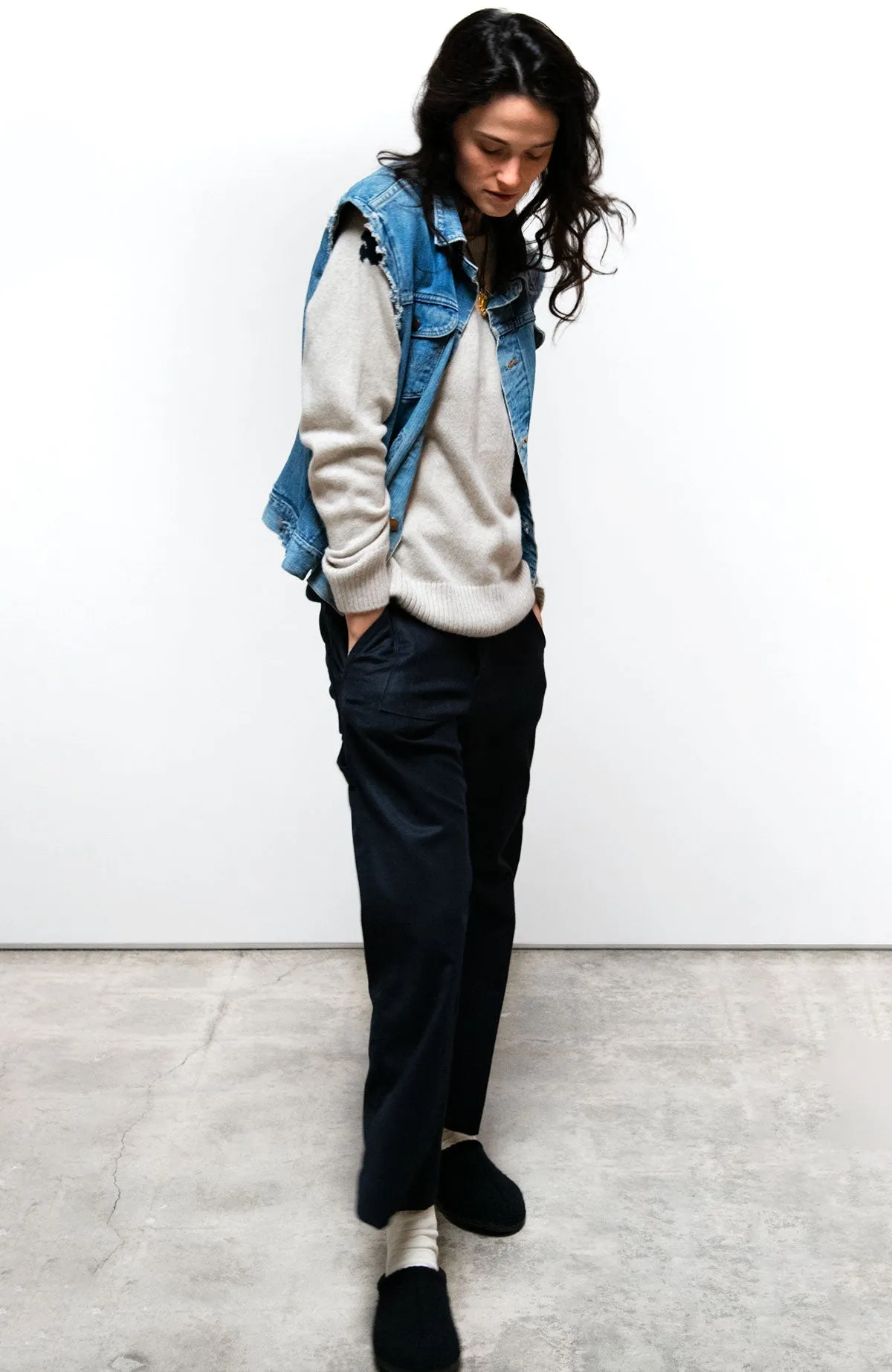 BACKSTRIKE DOVE CASHMERE SUPERLUX crew - supernatural/deeplynavy sold by freecity product image thumbnail 4