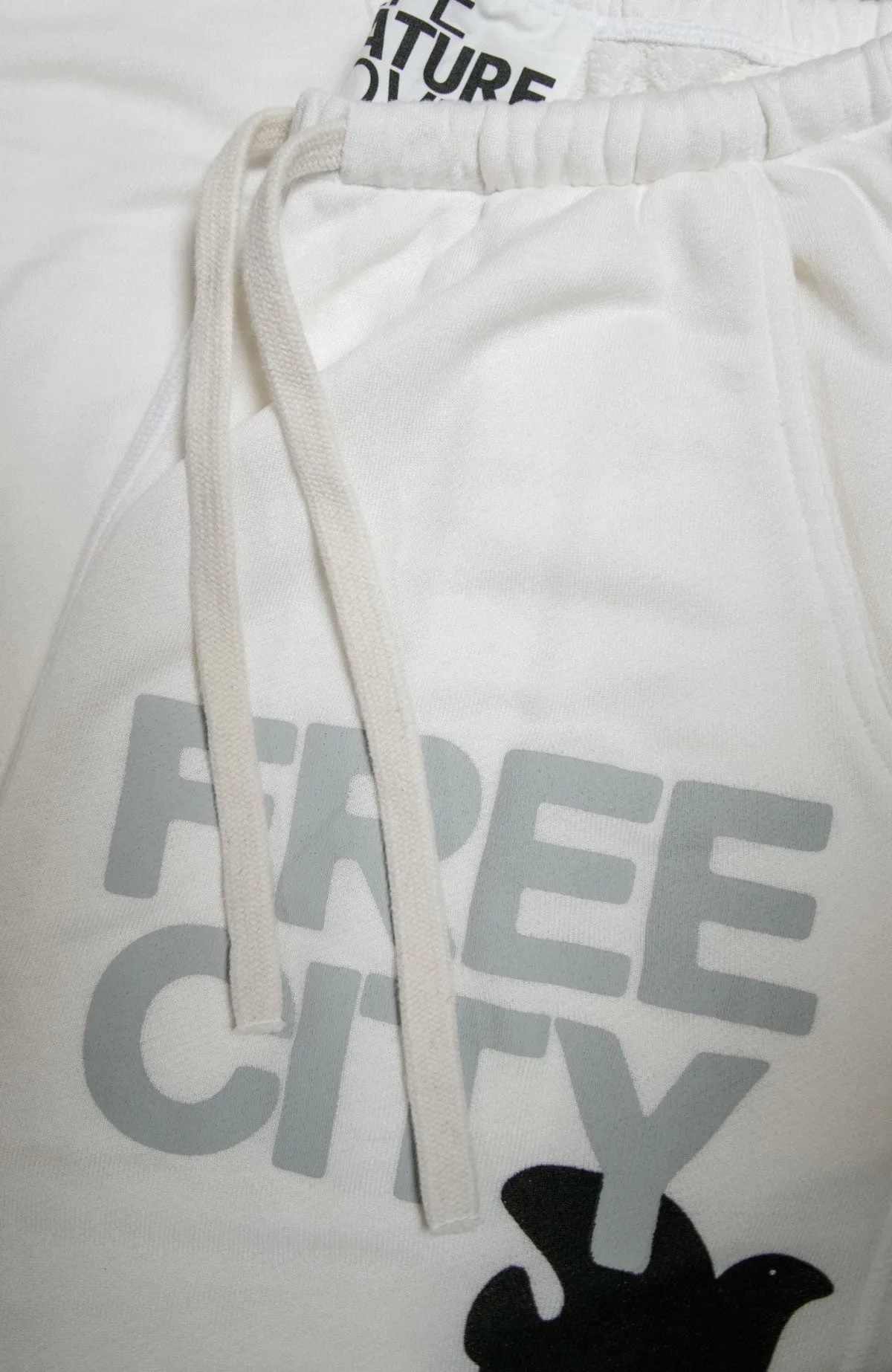 SUPERFLUFF POCKET LUX sweatpant - creamyyumm sold by freecity product image thumbnail 2