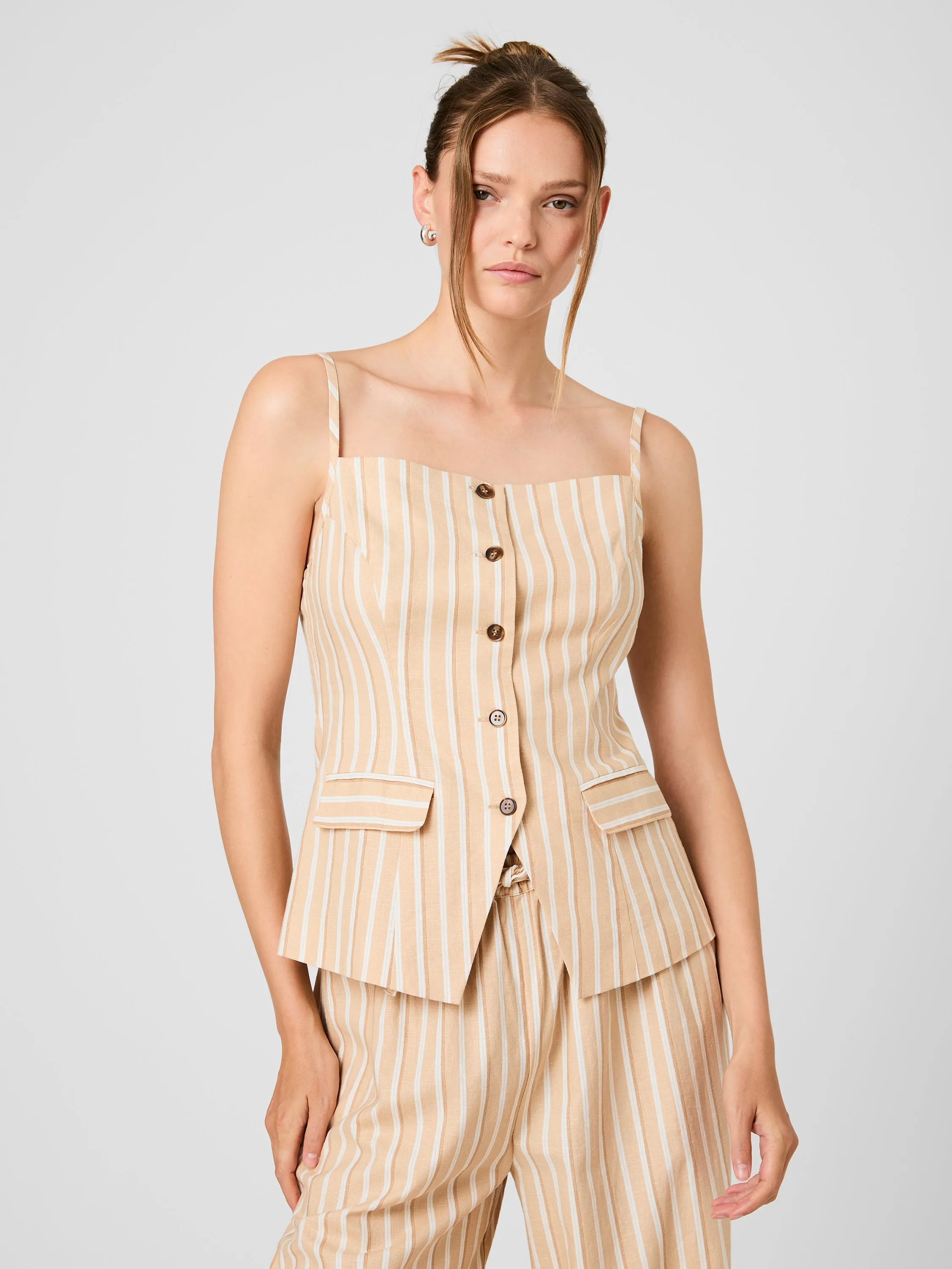 ASPEN LINEN TAILORED TOP sold by French Connection