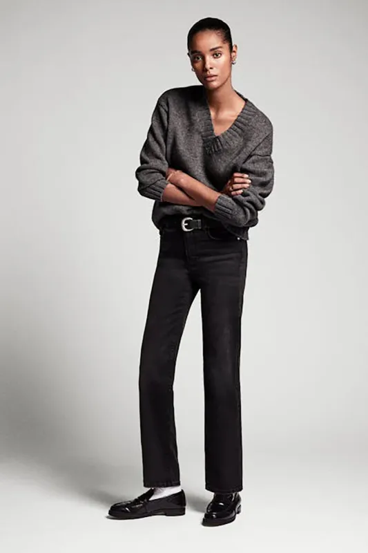 Le Sleek Straight sold by French Cuff