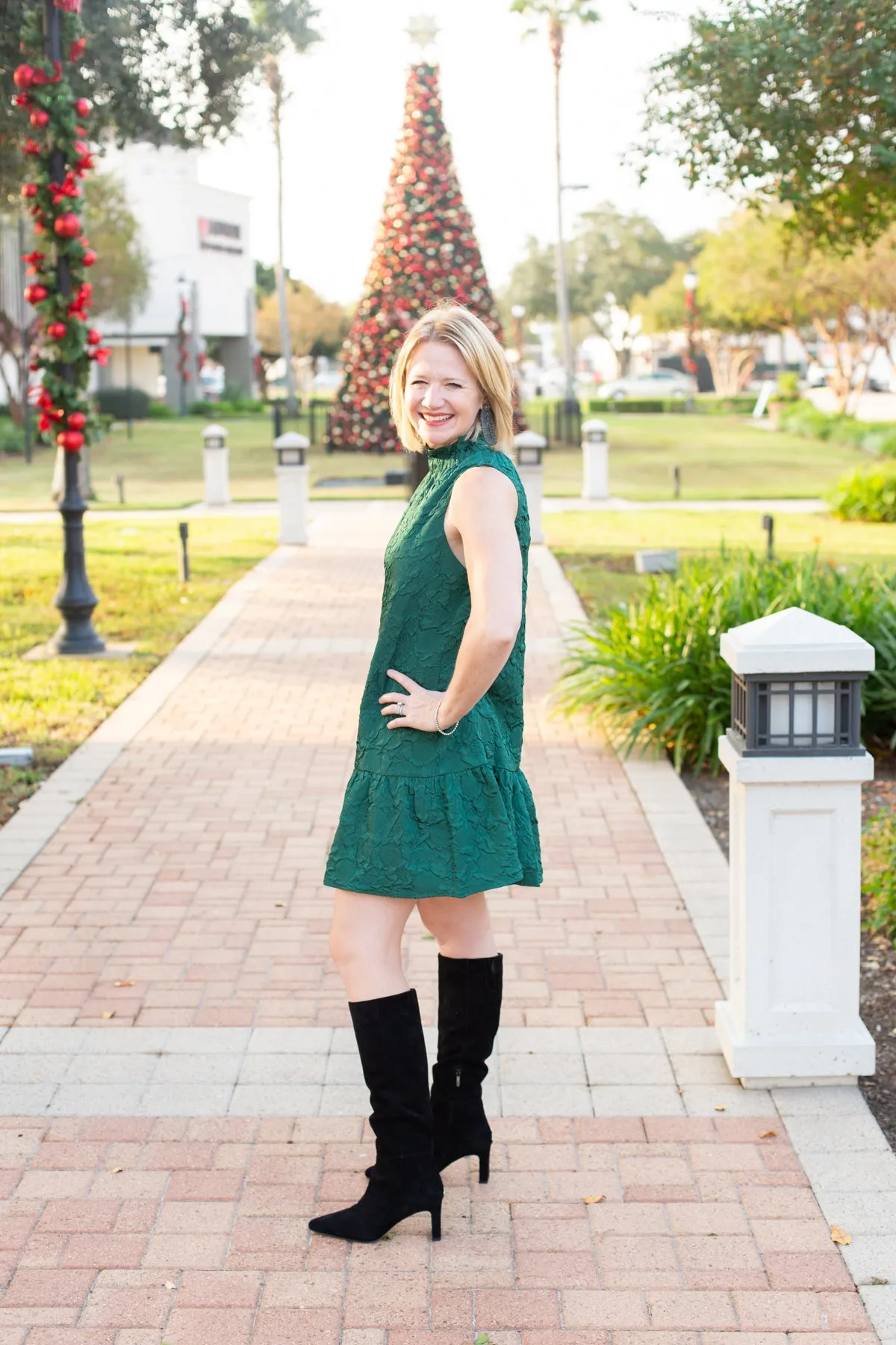 Green Sleeveless Textured Dress sold by French Cuff product image thumbnail 2